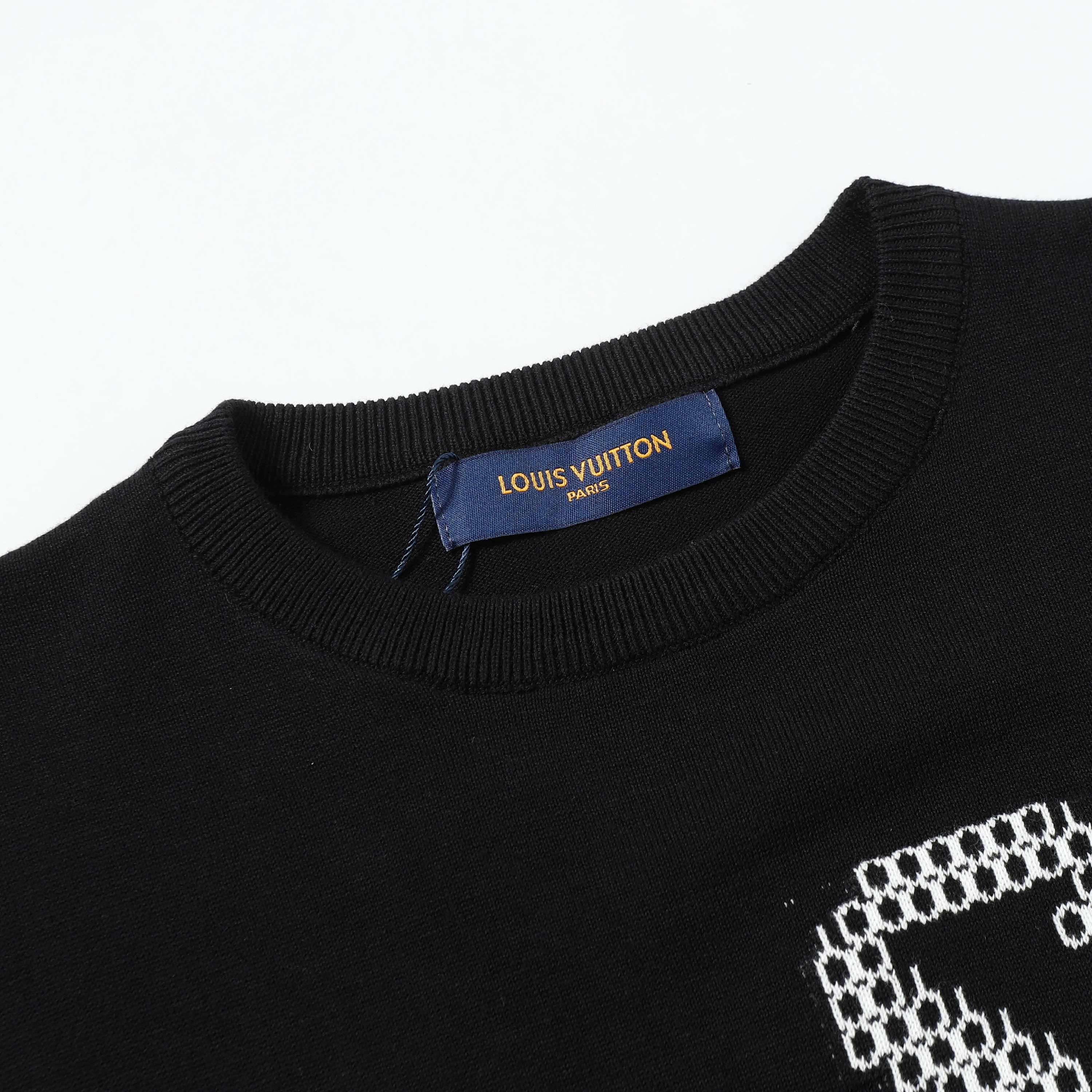 LuxluxHouse Best Quality Clothes T-shirt Louis Vuitton