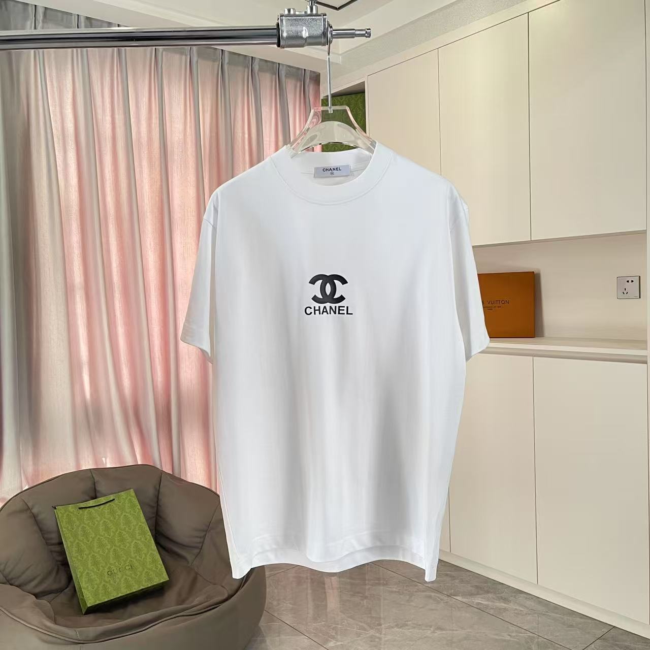 LuxluxHouse Best Quality Clothes T-shirt Chanel & Maison Margiela