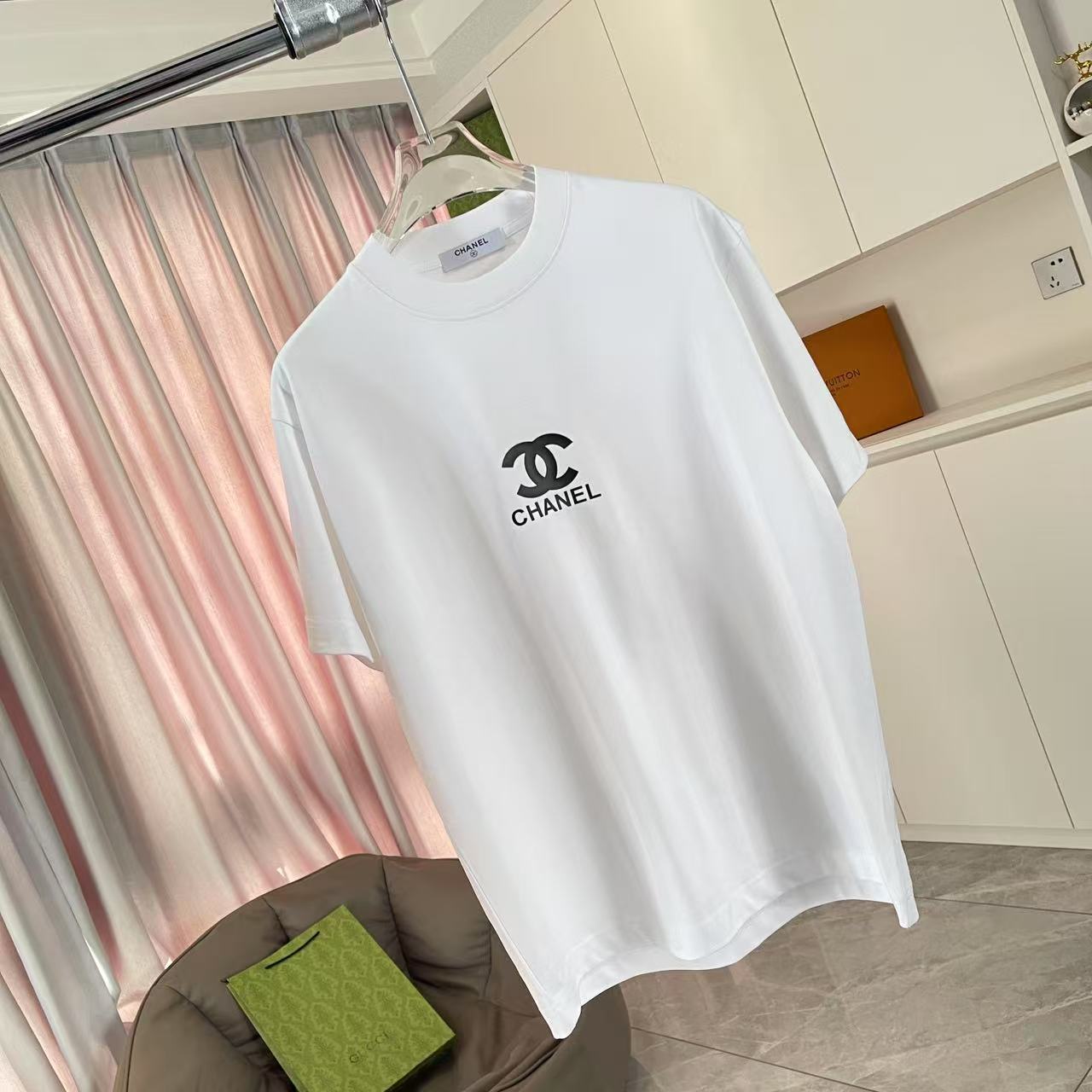 LuxluxHouse Best Quality Clothes T-shirt Chanel & Maison Margiela