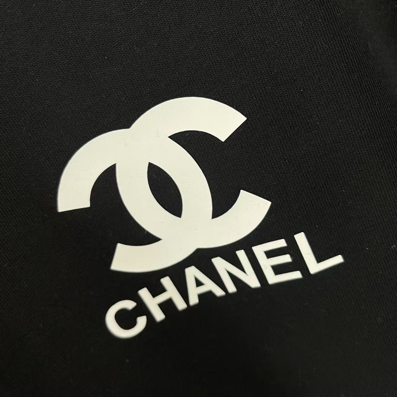 LuxluxHouse Best Quality Clothes T-shirt Chanel & Maison Margiela