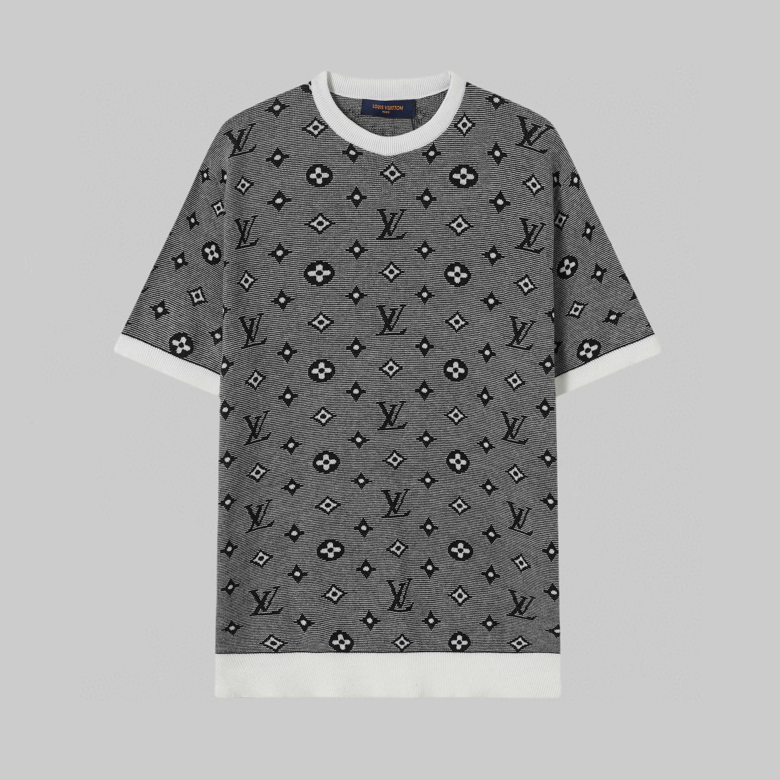 LuxluxHouse Best Quality Clothes T-shirt Louis Vuitton