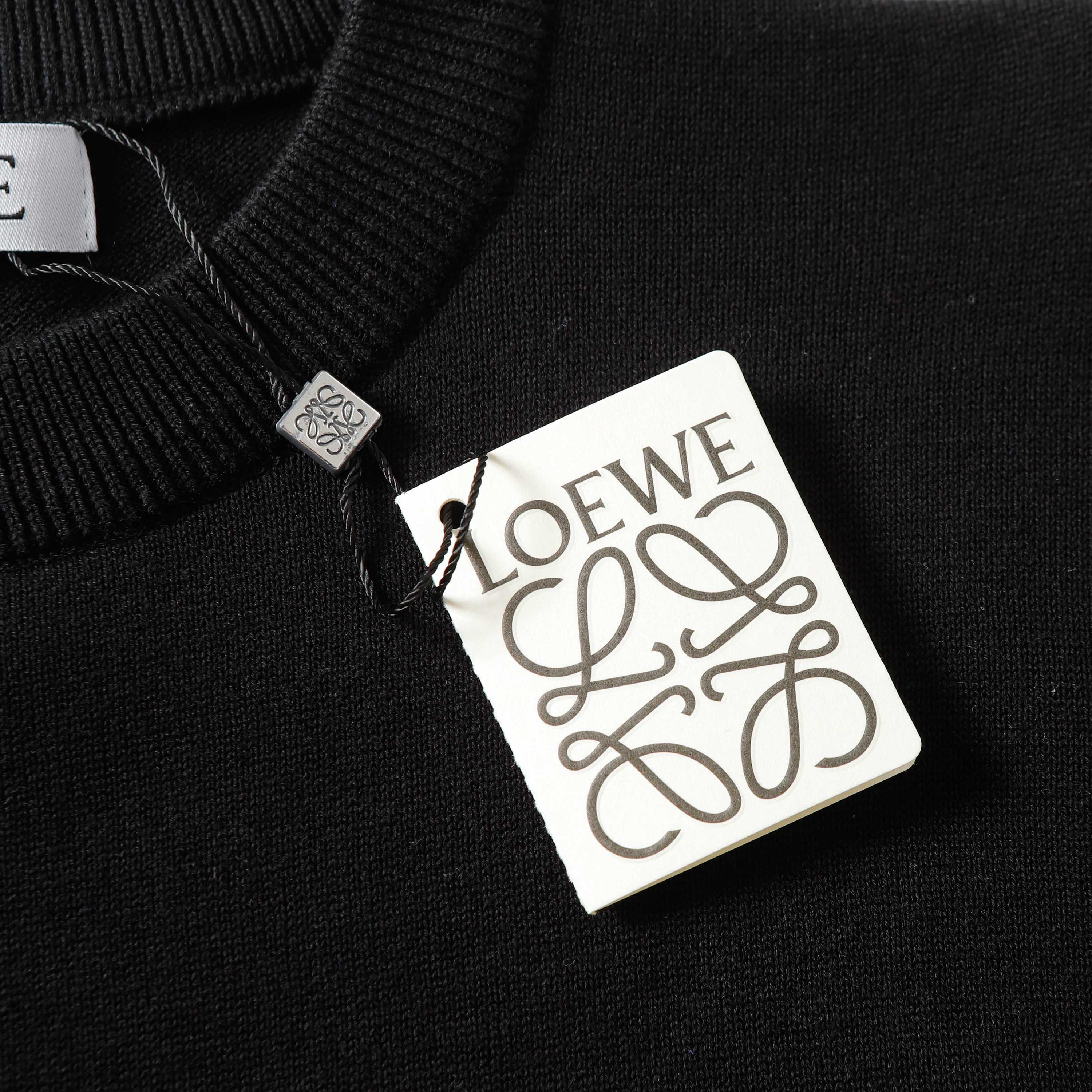 LuxluxHouse Best Quality Clothes T-shirt Loewe