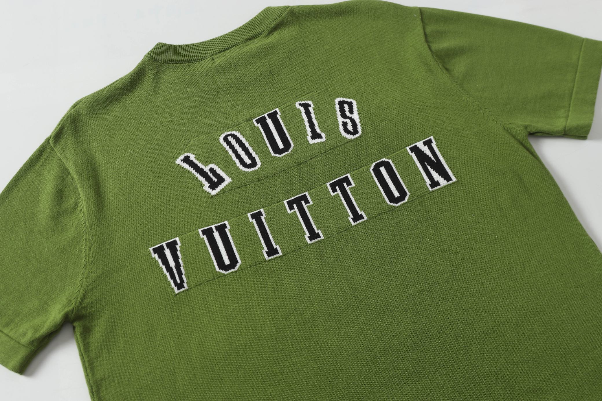 LuxluxHouse Best Quality Clothes T-shirt Louis Vuitton