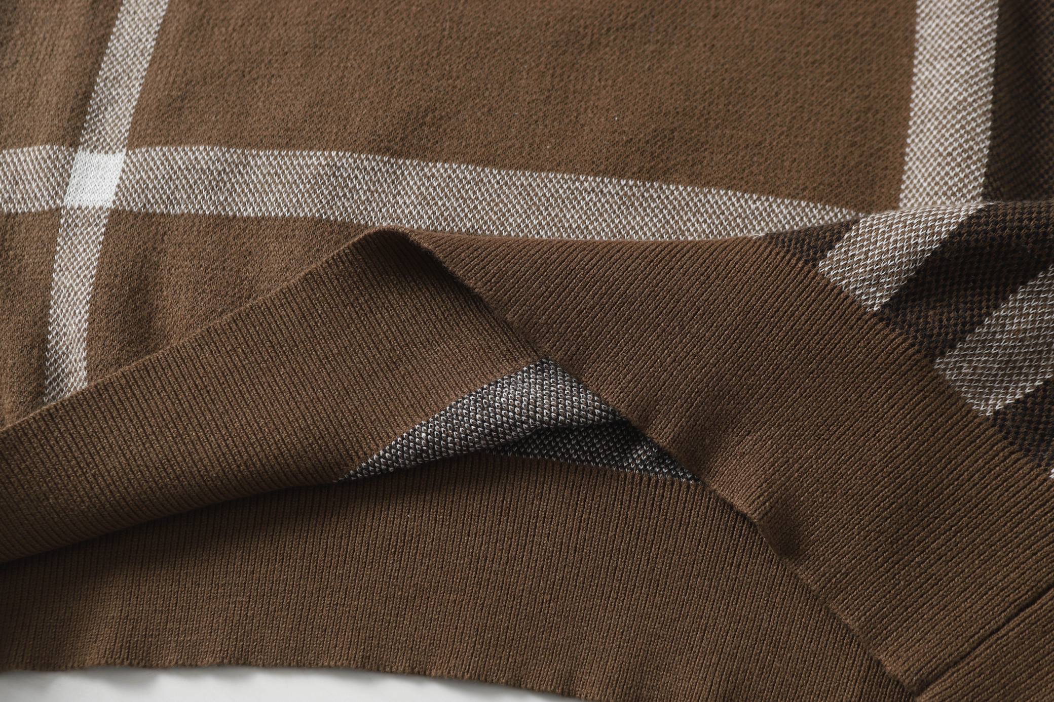 LuxluxHouse Best Quality Clothes Burberry T-shirt