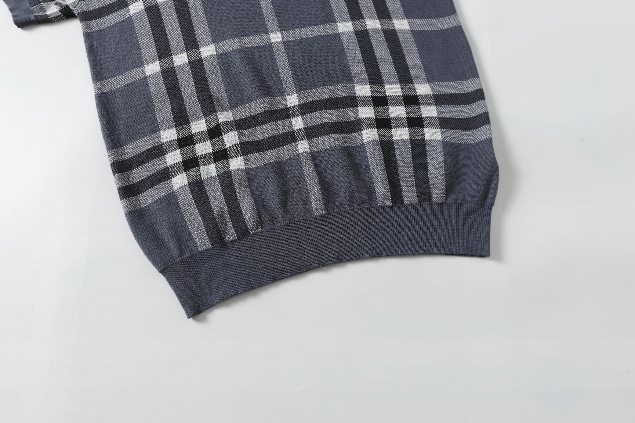 LuxluxHouse Best Quality Clothes Burberry T-shirt
