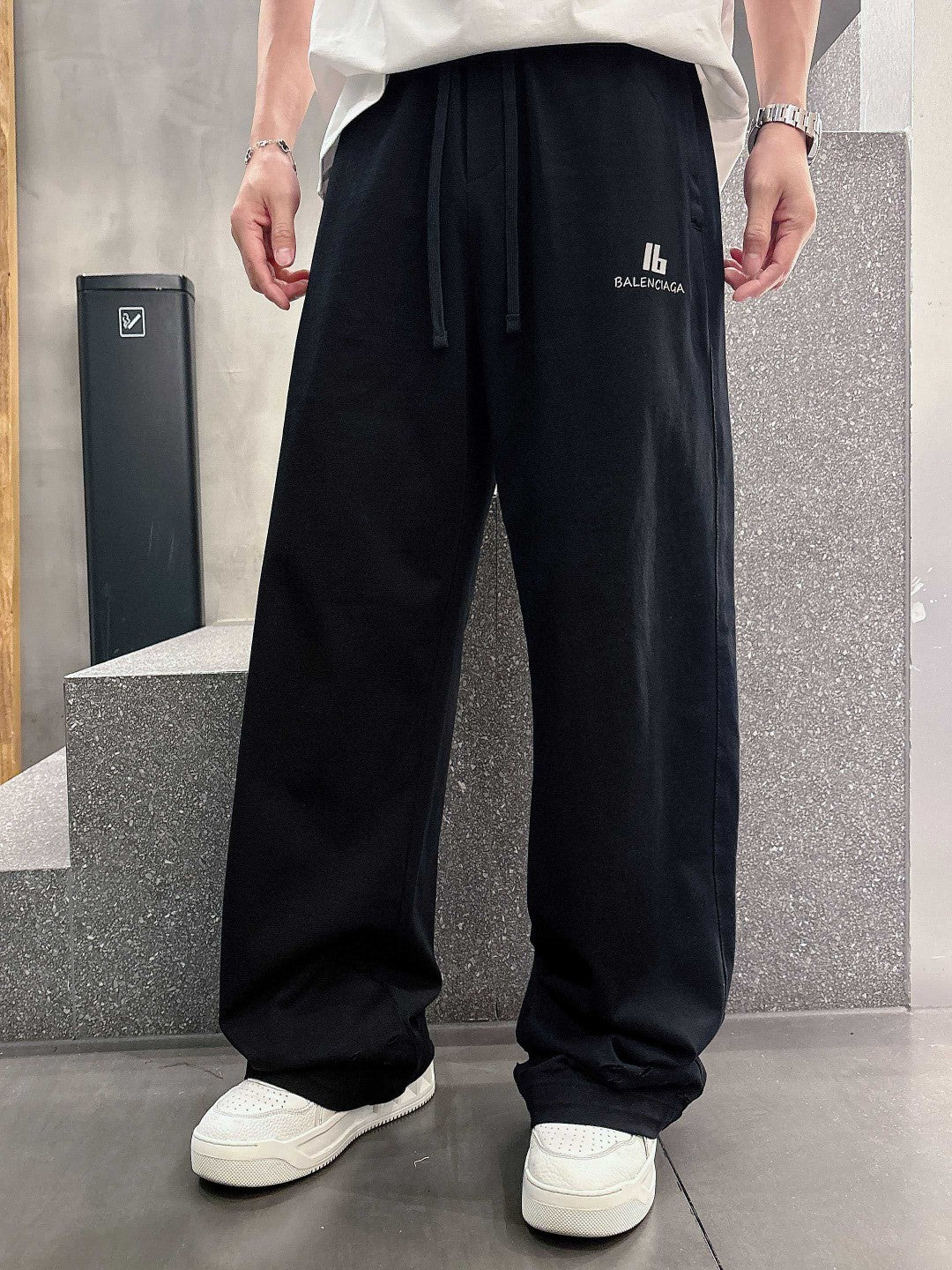 LuxluxHouse Best Quality Clothes Balenciaga Pants