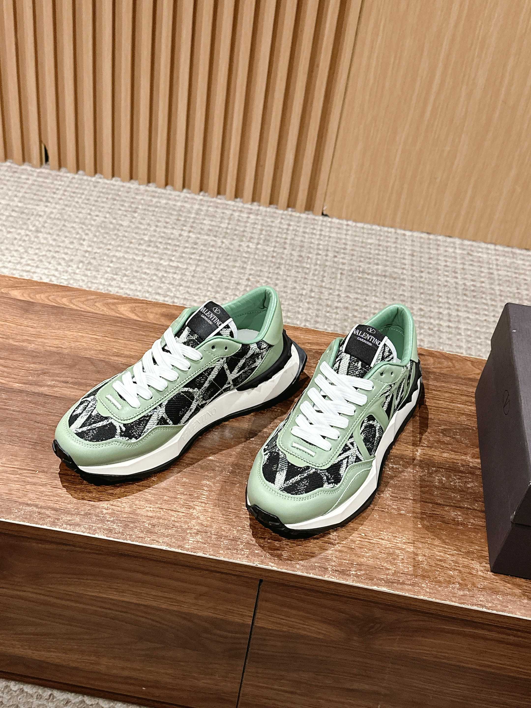 LuxluxHouse Best Quality Valentino Women Shoes