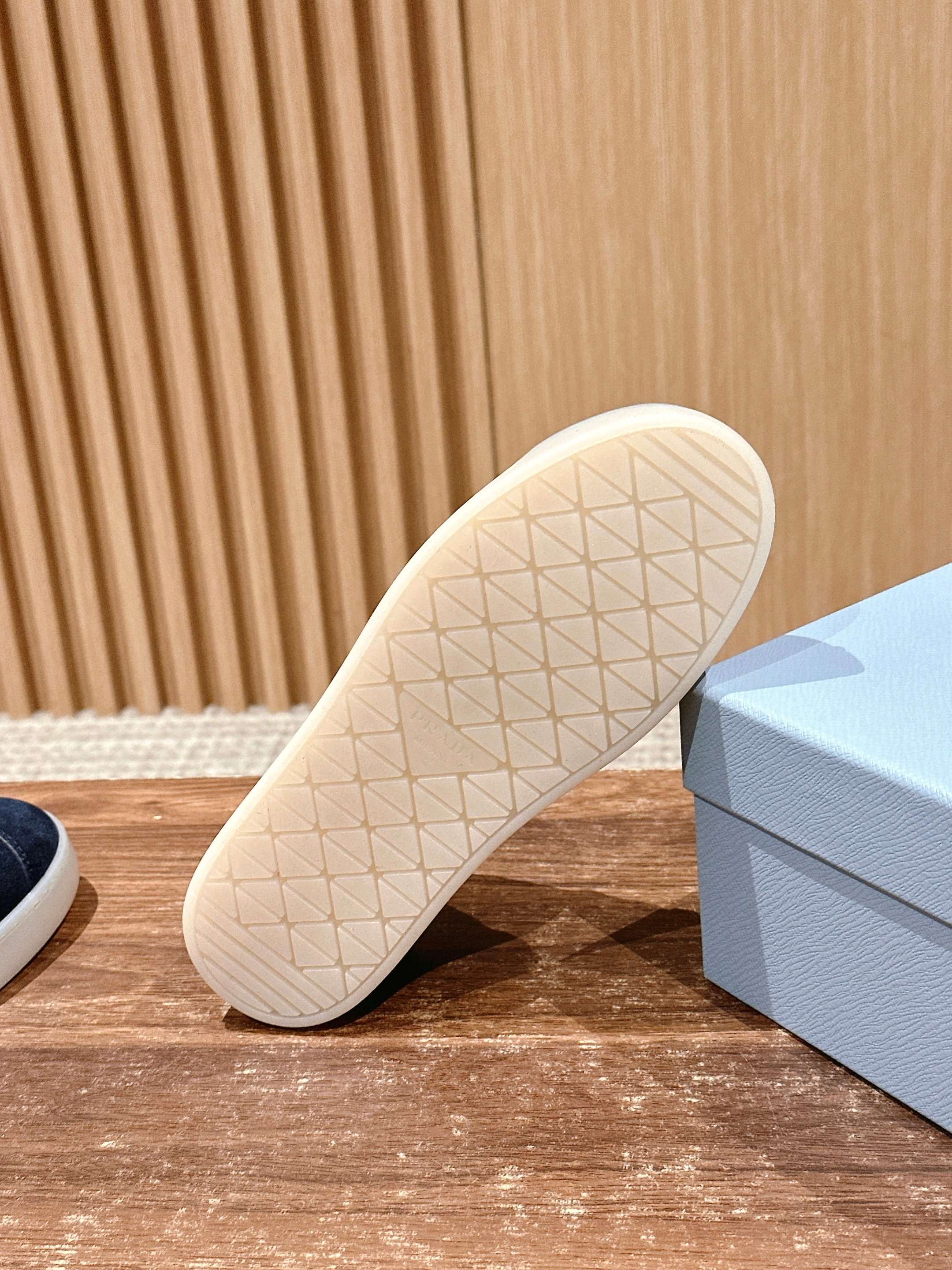 LuxluxHouse Best Quality Women Shoes Prada