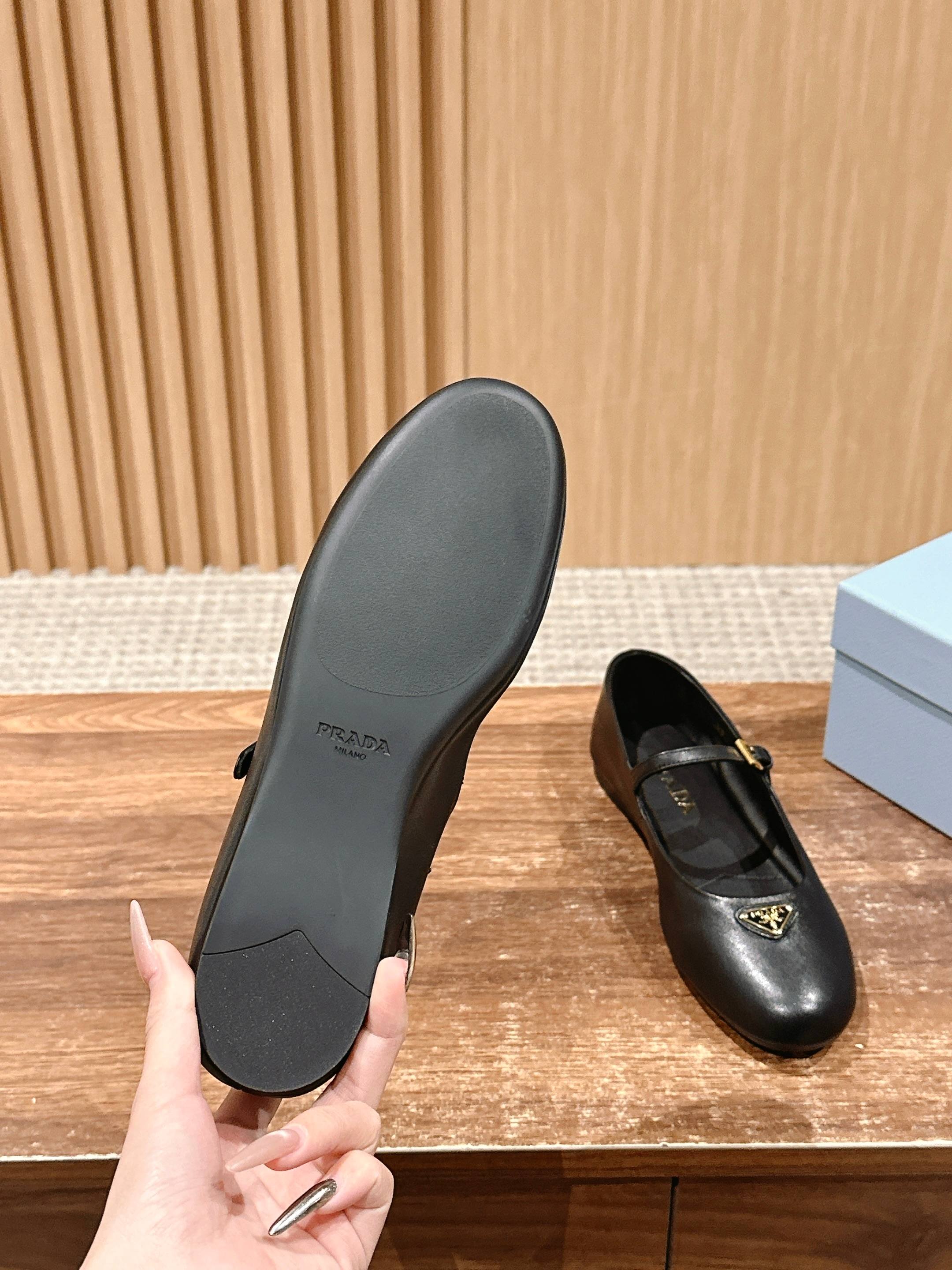 LuxluxHouse Best Quality Women Shoes Prada