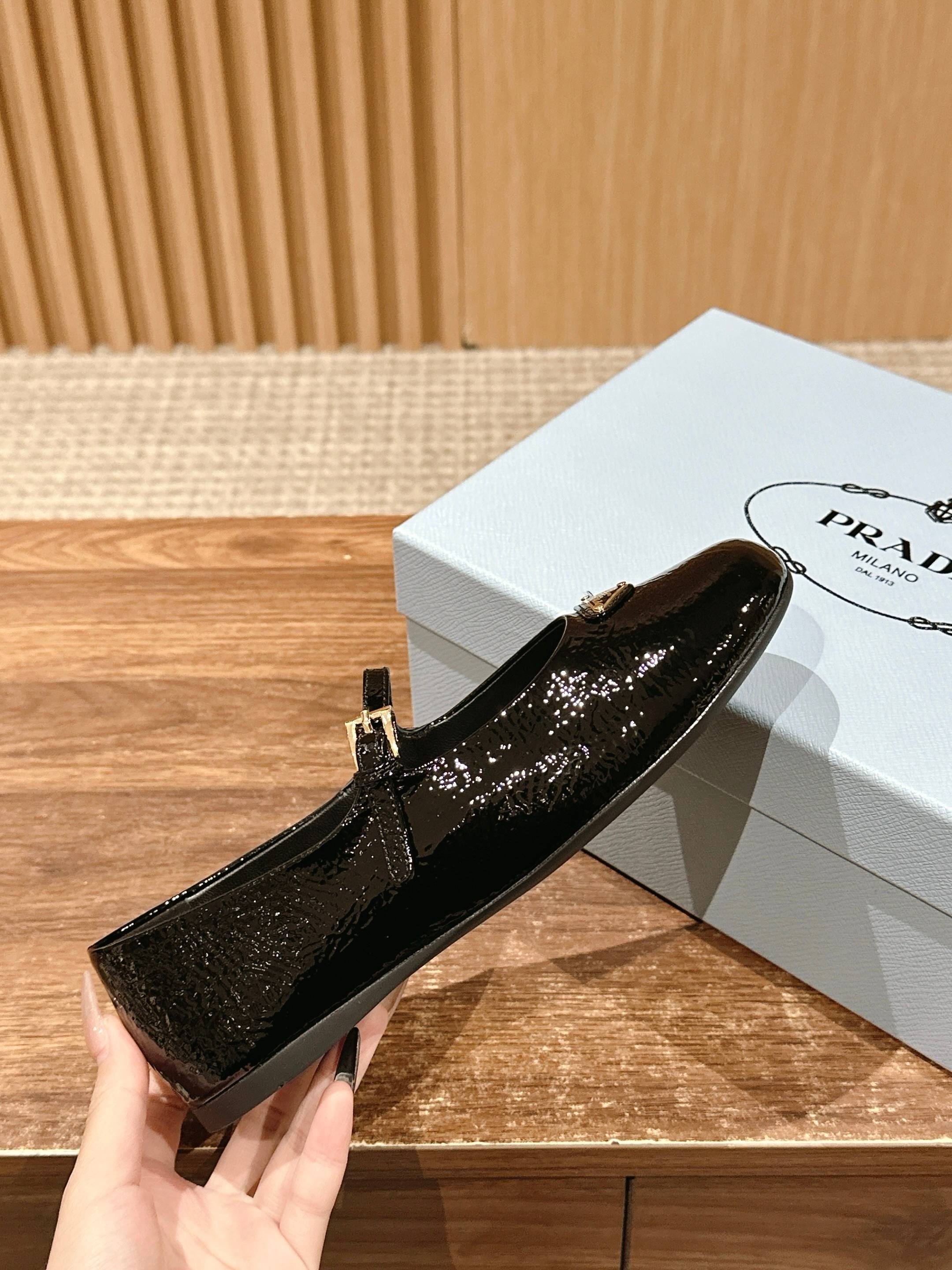 LuxluxHouse Best Quality Women Shoes Prada