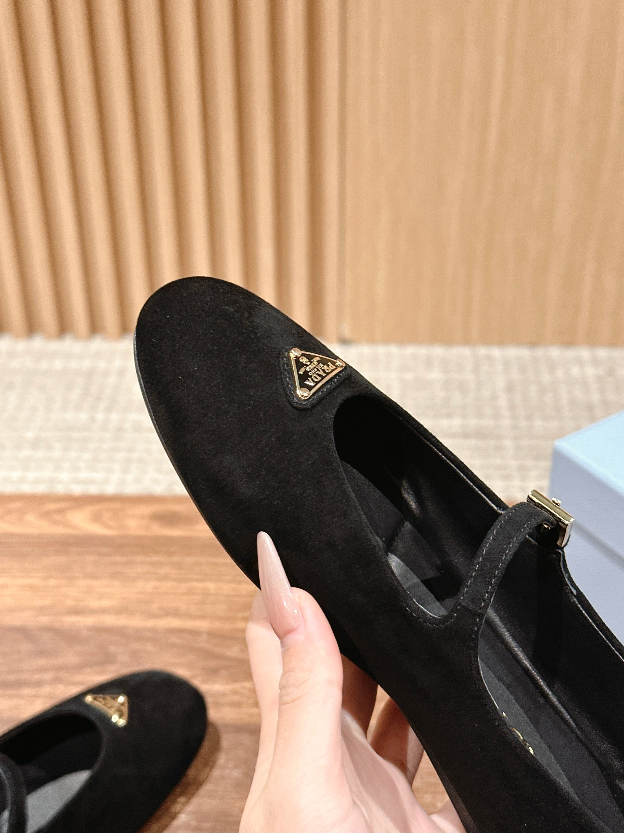 LuxluxHouse Best Quality Women Shoes Prada