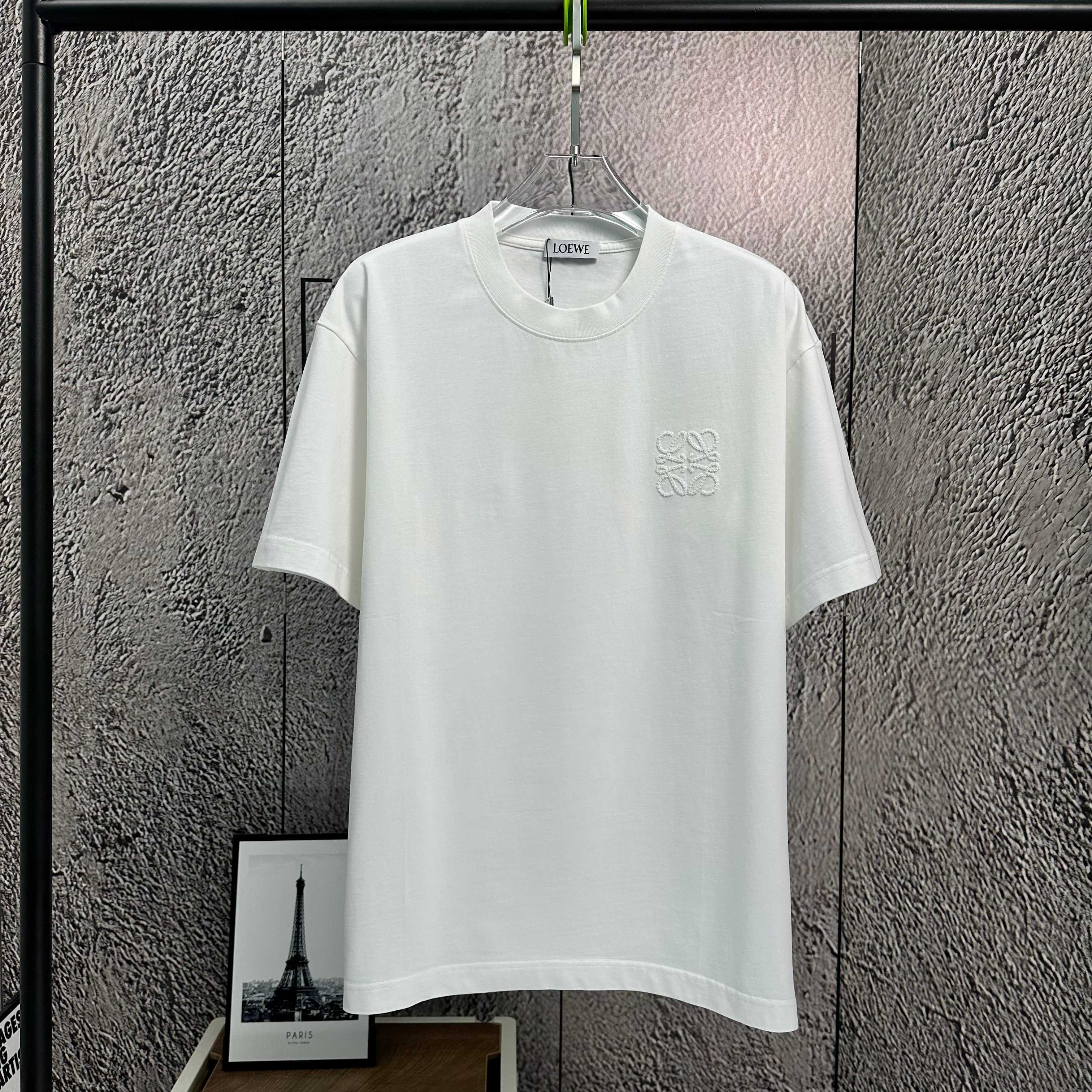 LuxluxHouse Best Quality Clothes T-shirt Loewe