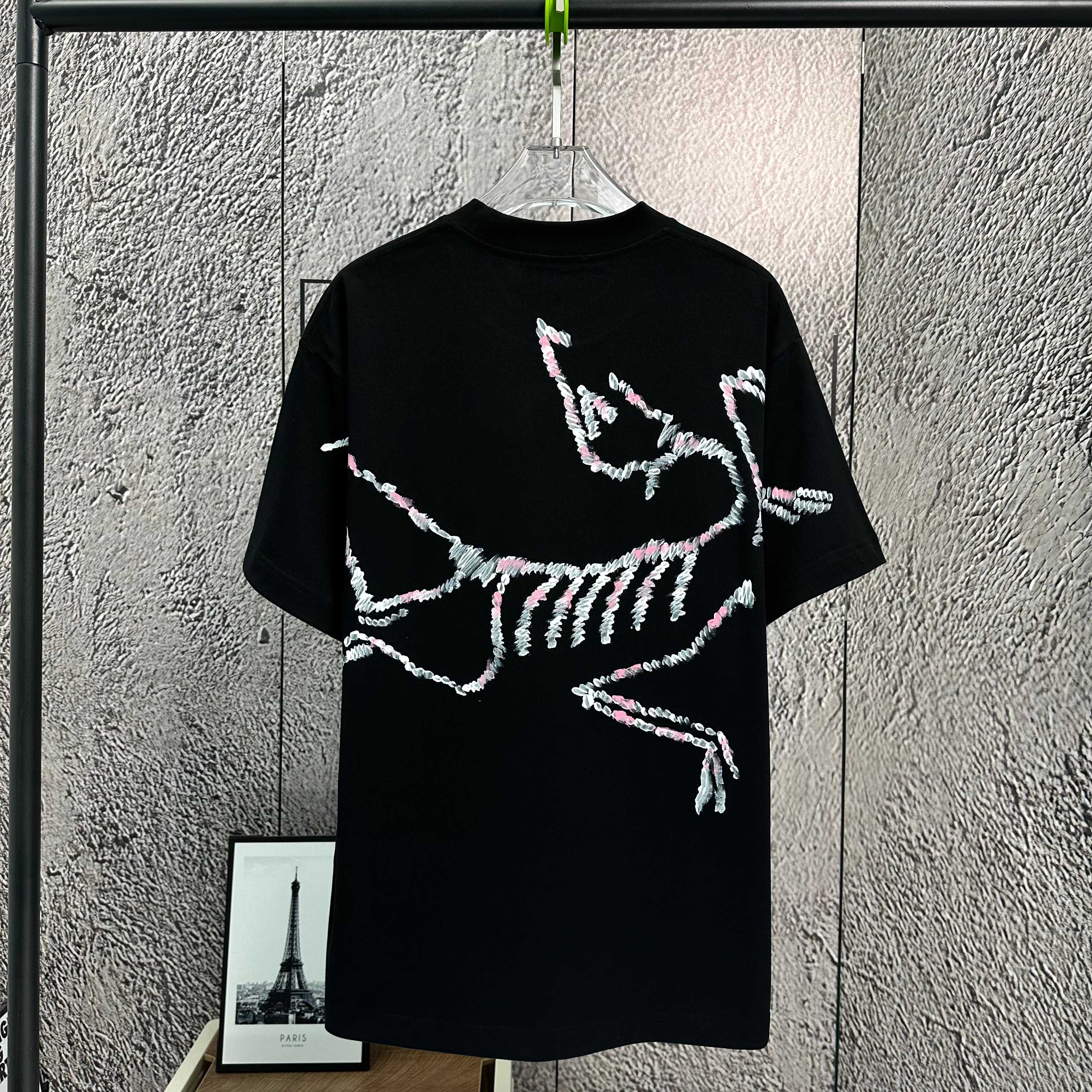 LuxluxHouse Best Quality Clothes T-shirt Arcteryx