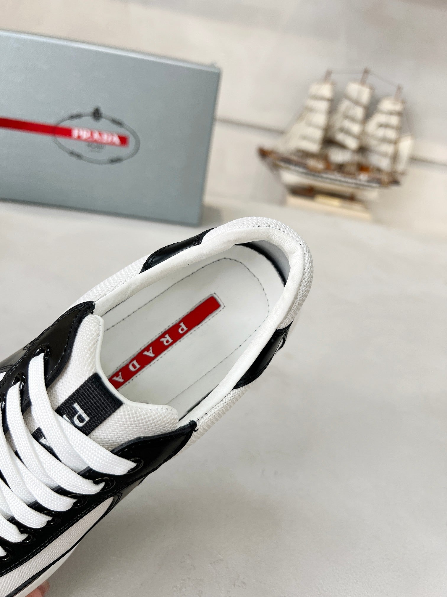 LuxluxHouse Best Quality Shoes Prada