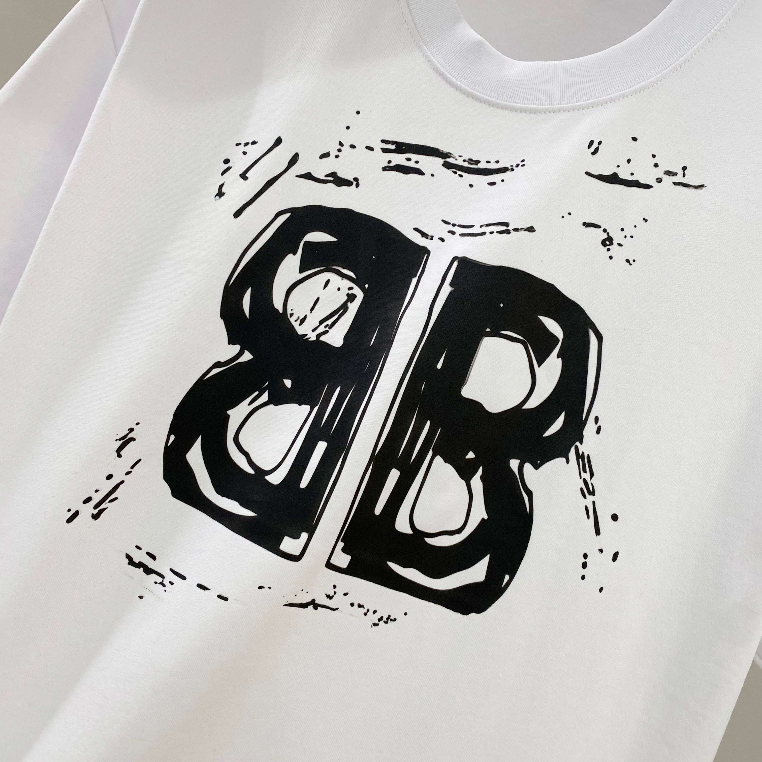 LuxluxHouse Best Quality Clothes Balenciaga T-shirt