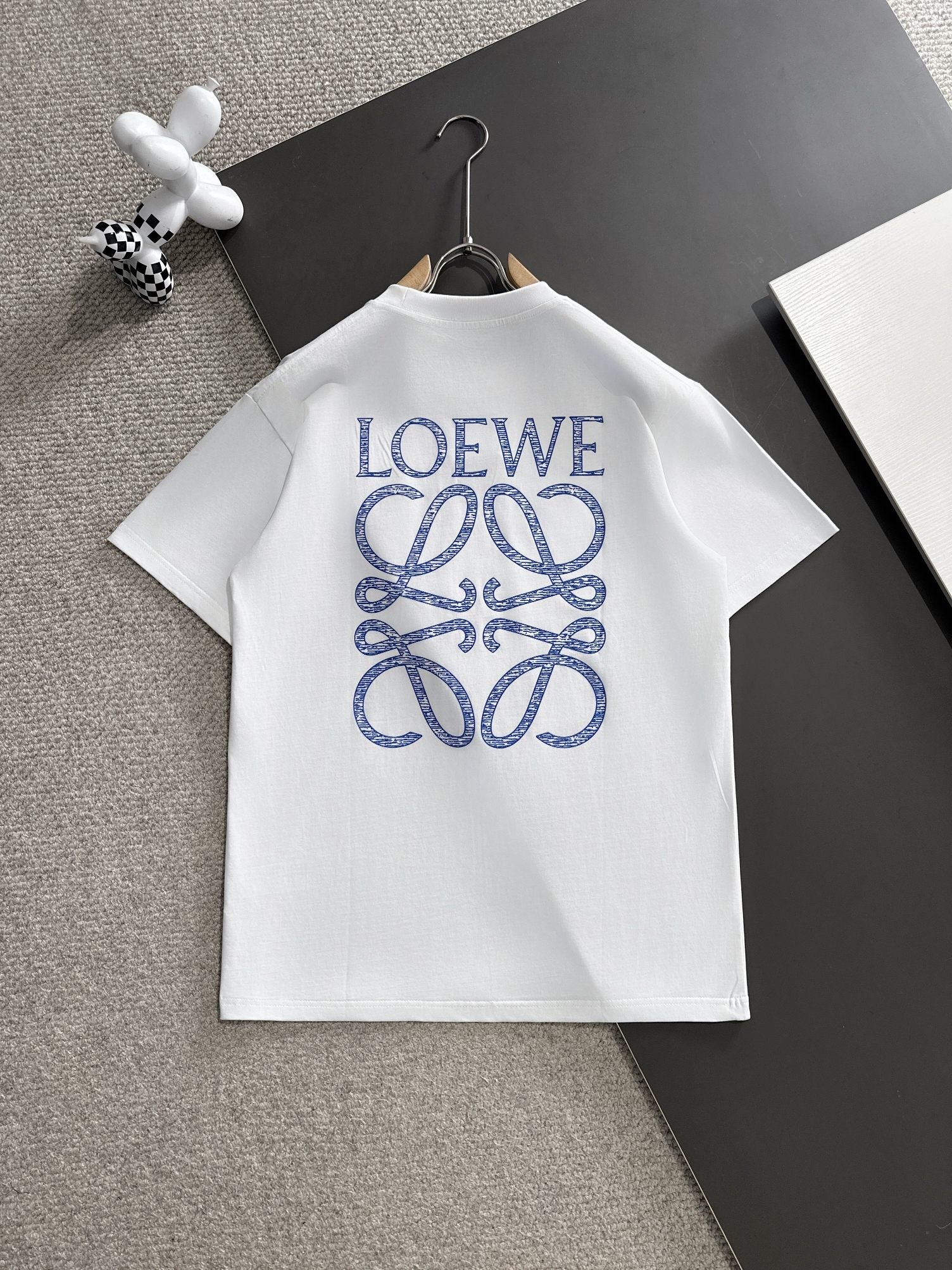 LuxluxHouse Best Quality Clothes T-shirt Loewe