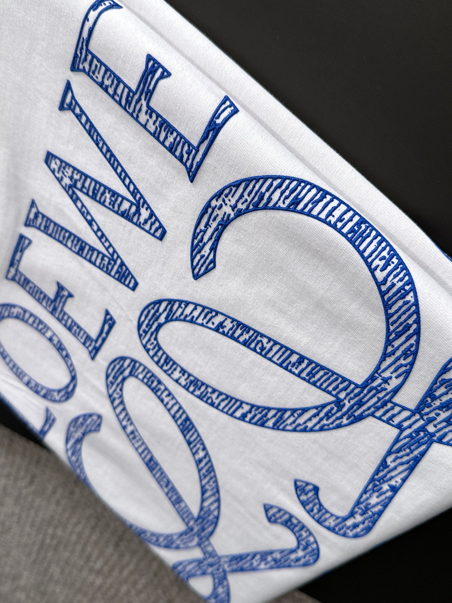 LuxluxHouse Best Quality Clothes T-shirt Loewe
