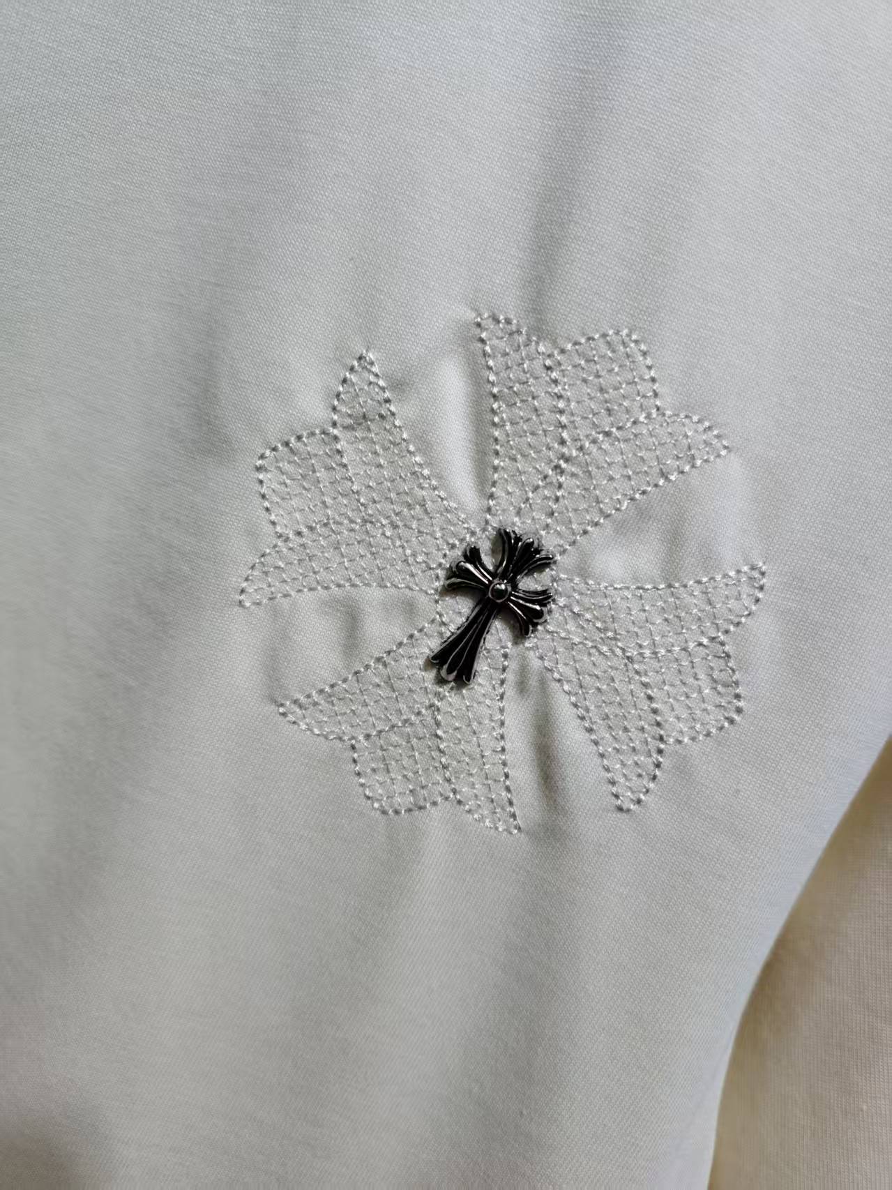LuxluxHouse Best Quality Clothes Chrome Hearts T-shirt