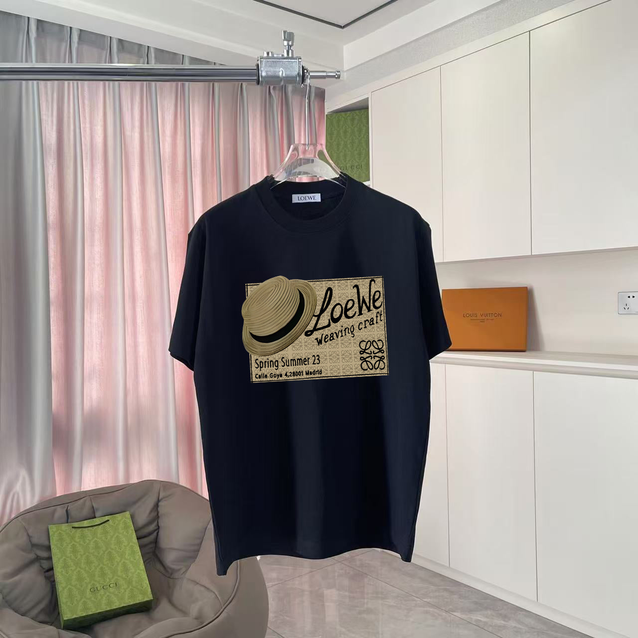 LuxluxHouse Best Quality Clothes T-shirt Loewe