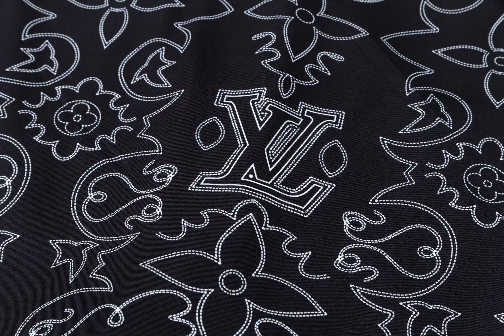 LuxluxHouse Best Quality Clothes Shirts&Polo Louis Vuitton