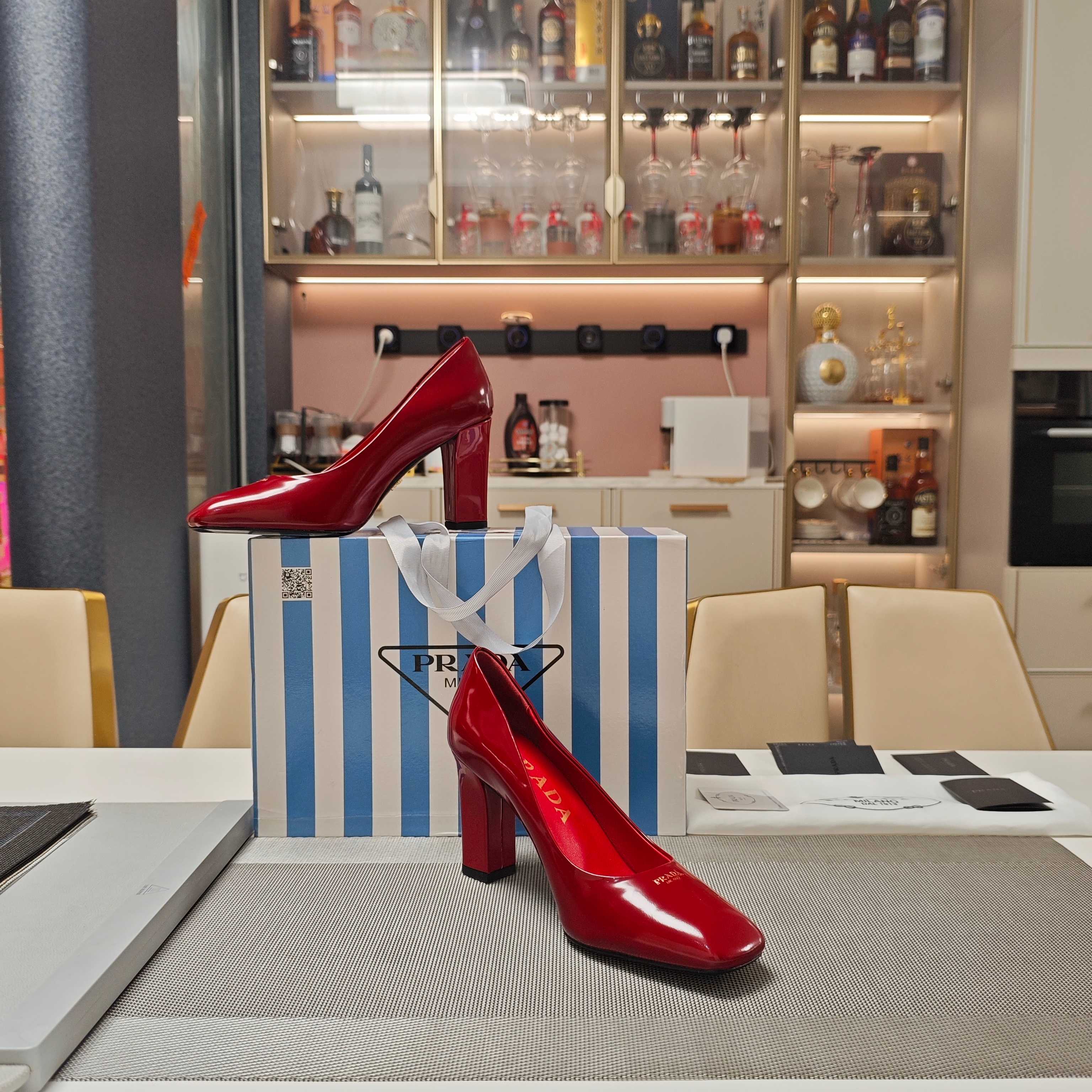 LuxluxHouse Best Quality Women Shoes Prada
