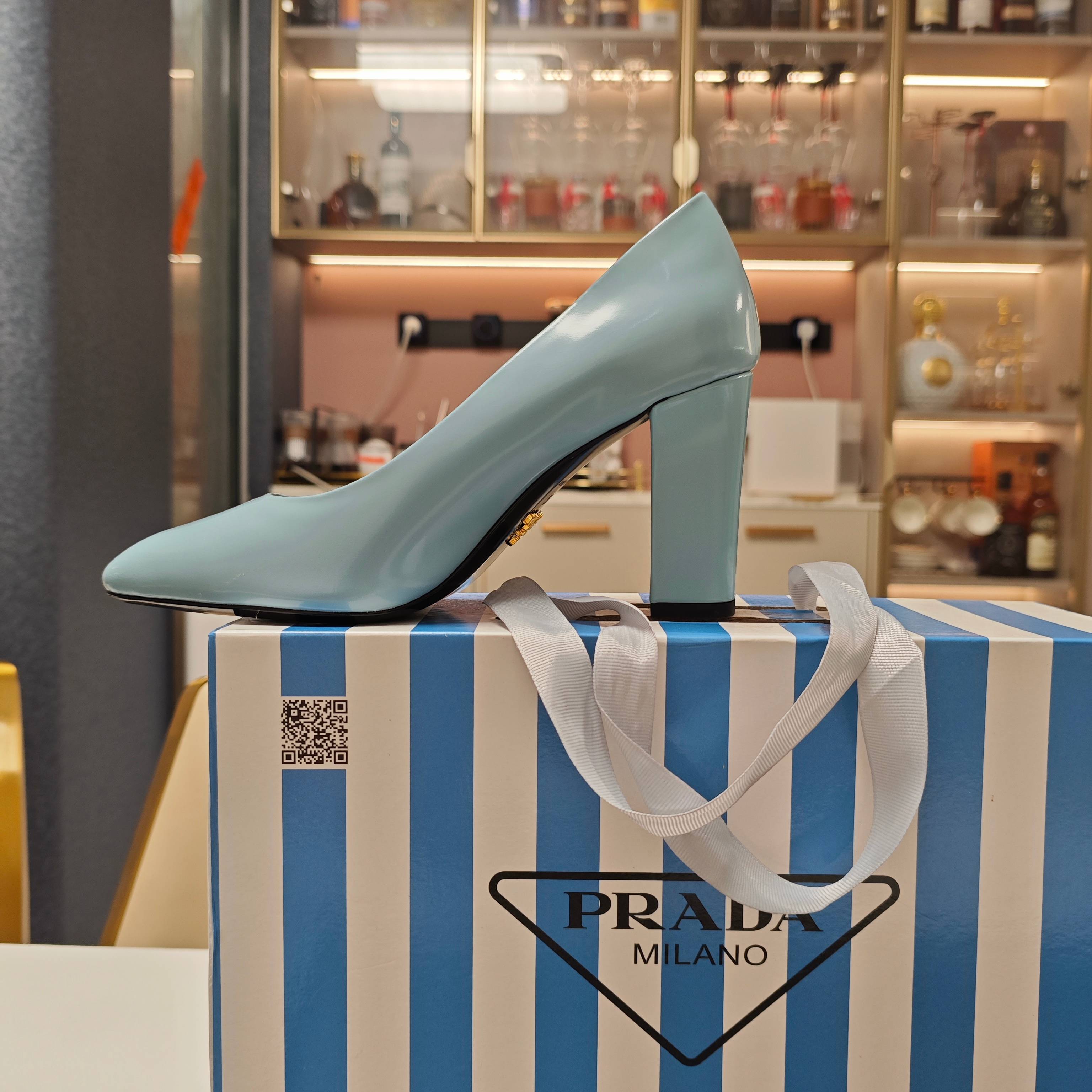 LuxluxHouse Best Quality Women Shoes Prada
