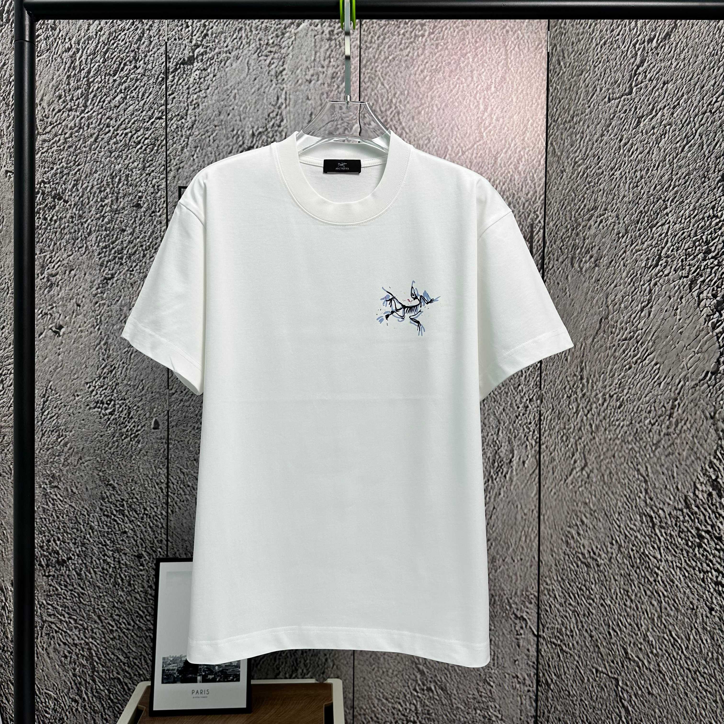 LuxluxHouse Best Quality Clothes T-shirt Arcteryx