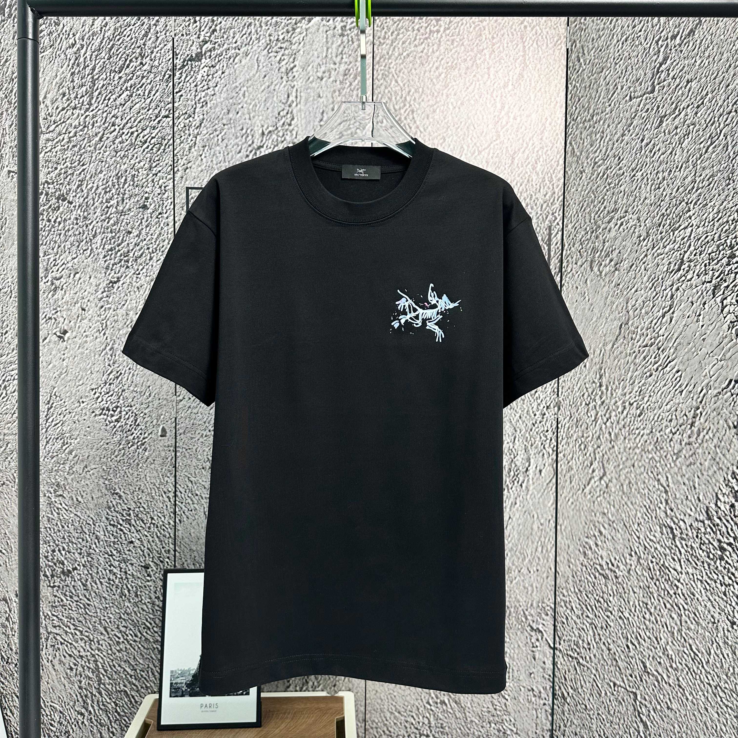 LuxluxHouse Best Quality Clothes T-shirt Arcteryx