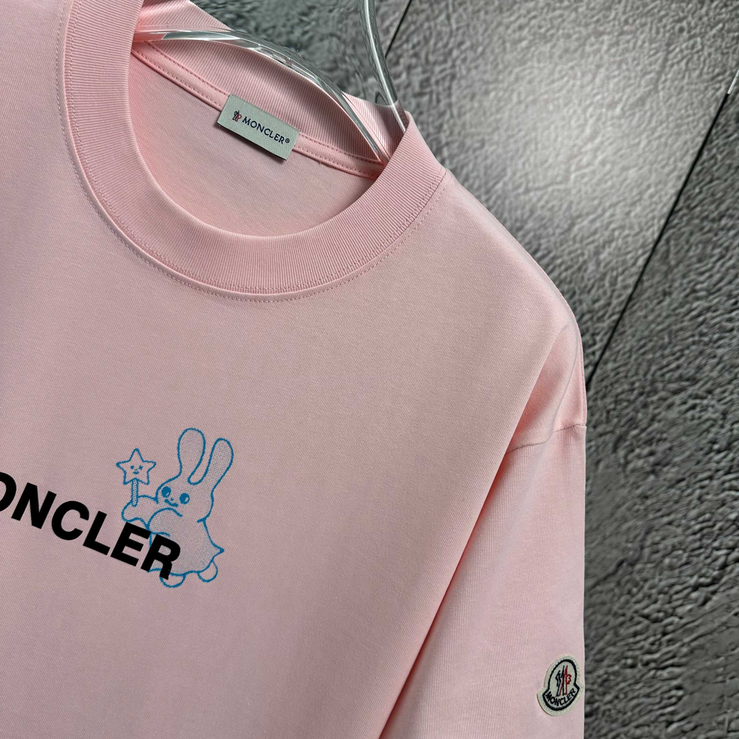 LuxluxHouse Best Quality Clothes T-shirt Moncler