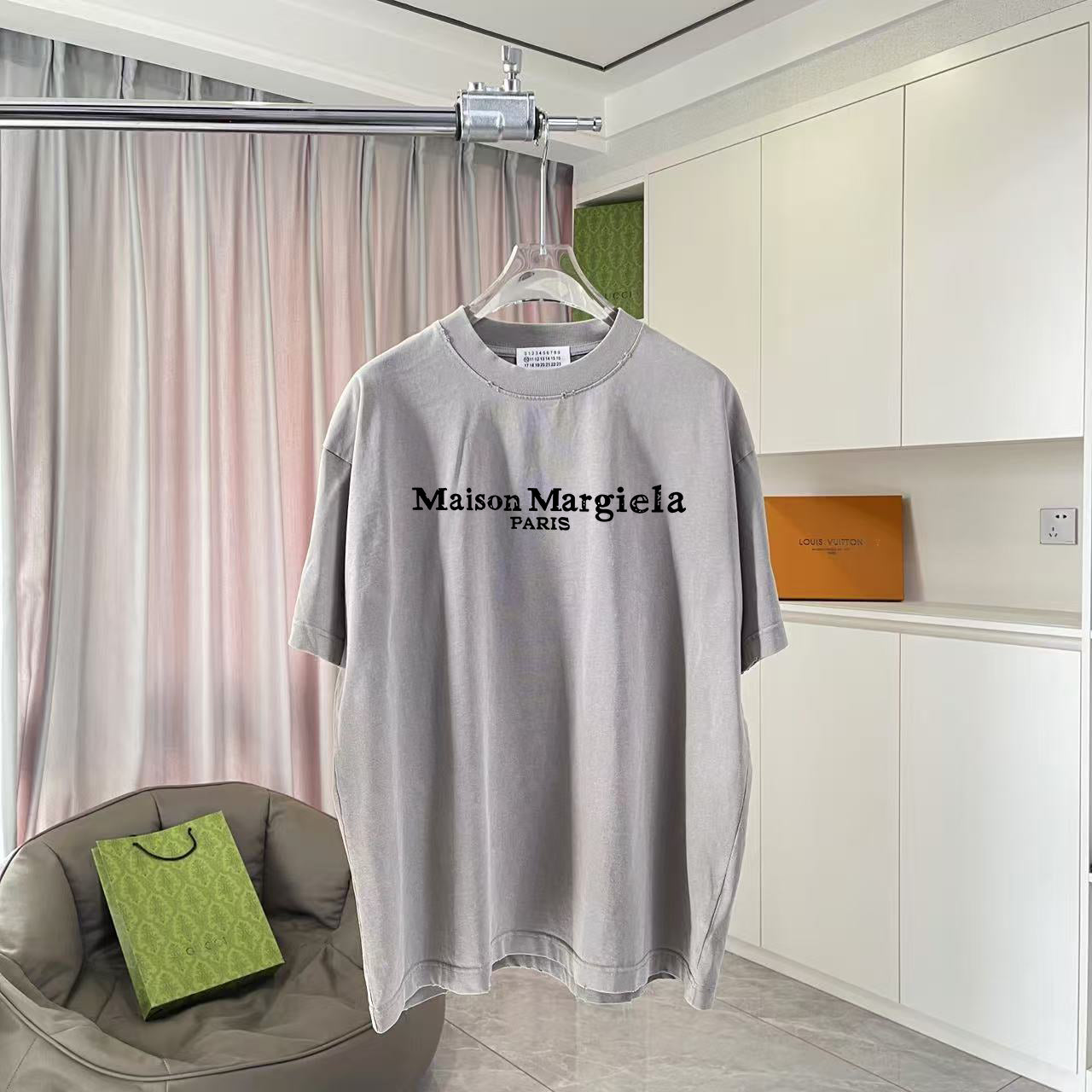 LuxluxHouse Best Quality Clothes T-shirt Chanel & Maison Margiela