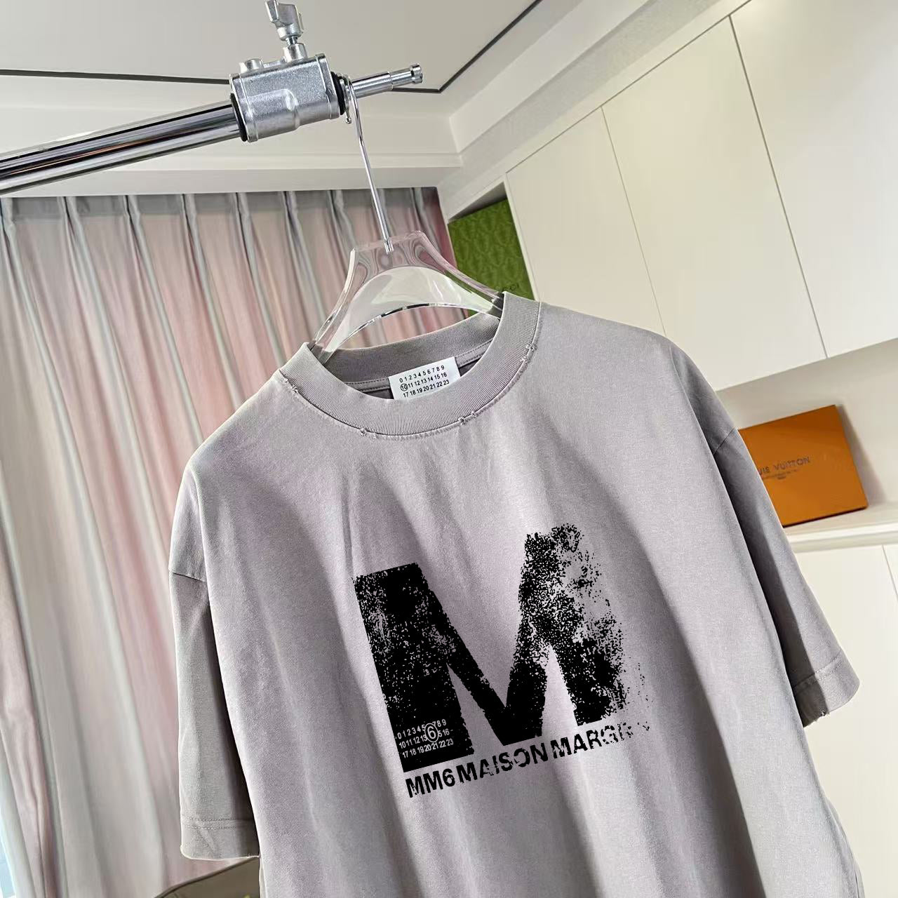 LuxluxHouse Best Quality Clothes T-shirt Chanel & Maison Margiela