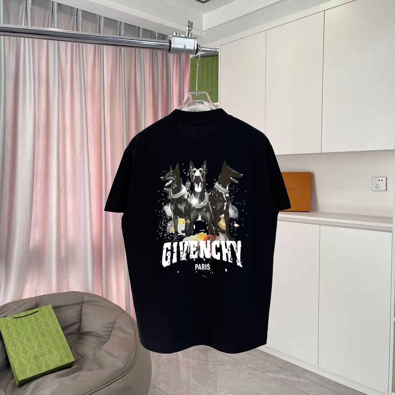 LuxluxHouse Best Quality Clothes Givenchy T-shirt