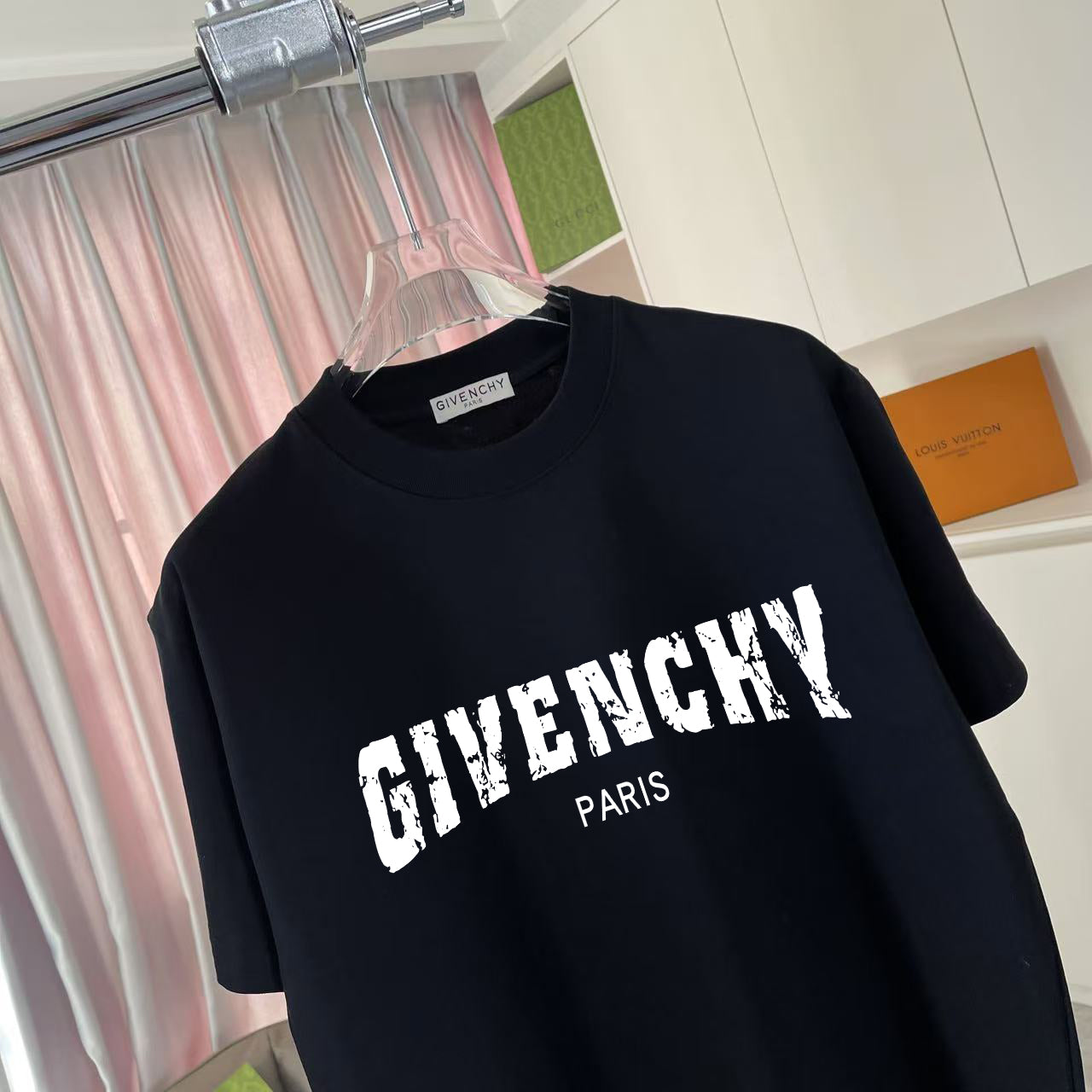 LuxluxHouse Best Quality Clothes Givenchy T-shirt