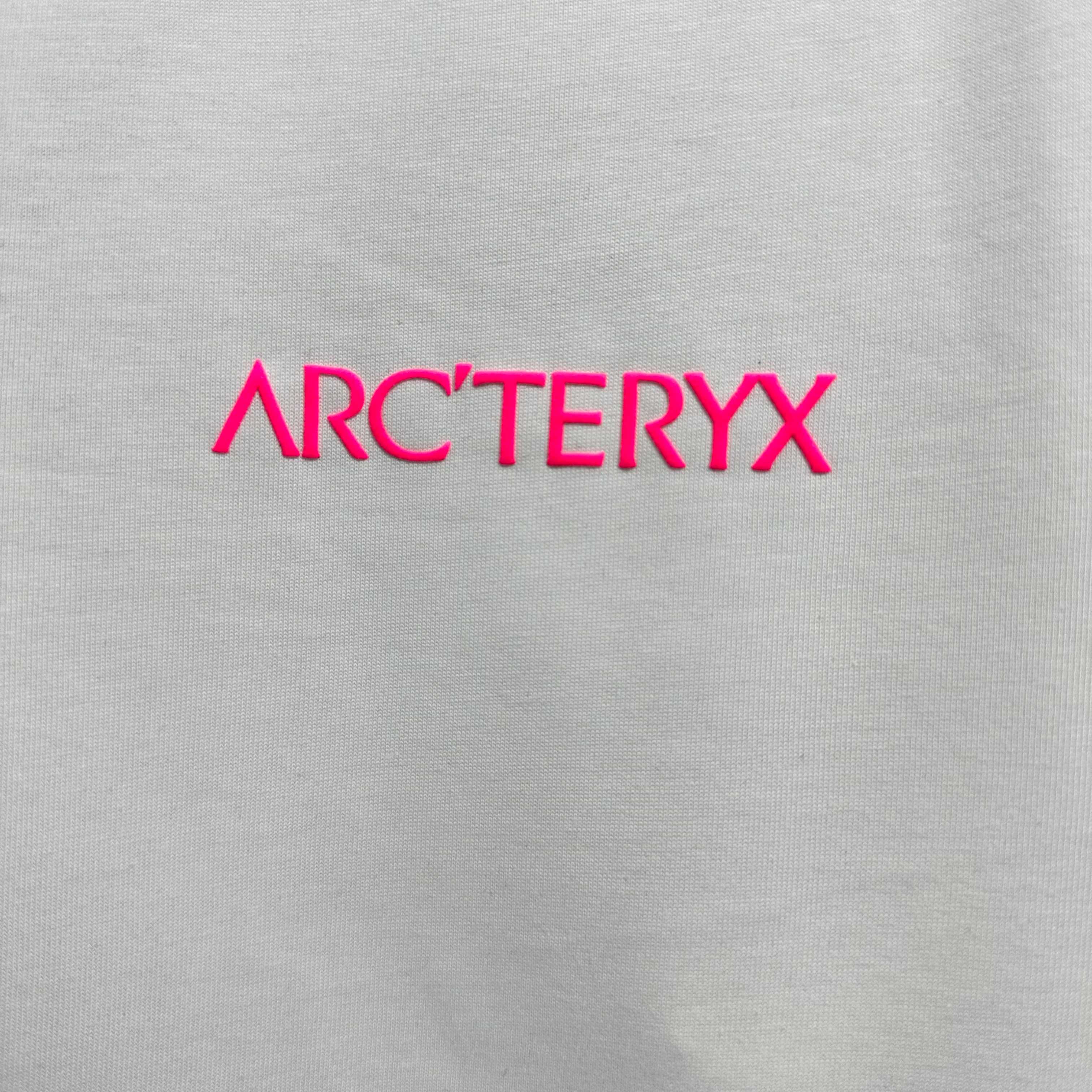 LuxluxHouse Best Quality Clothes T-shirt Arcteryx
