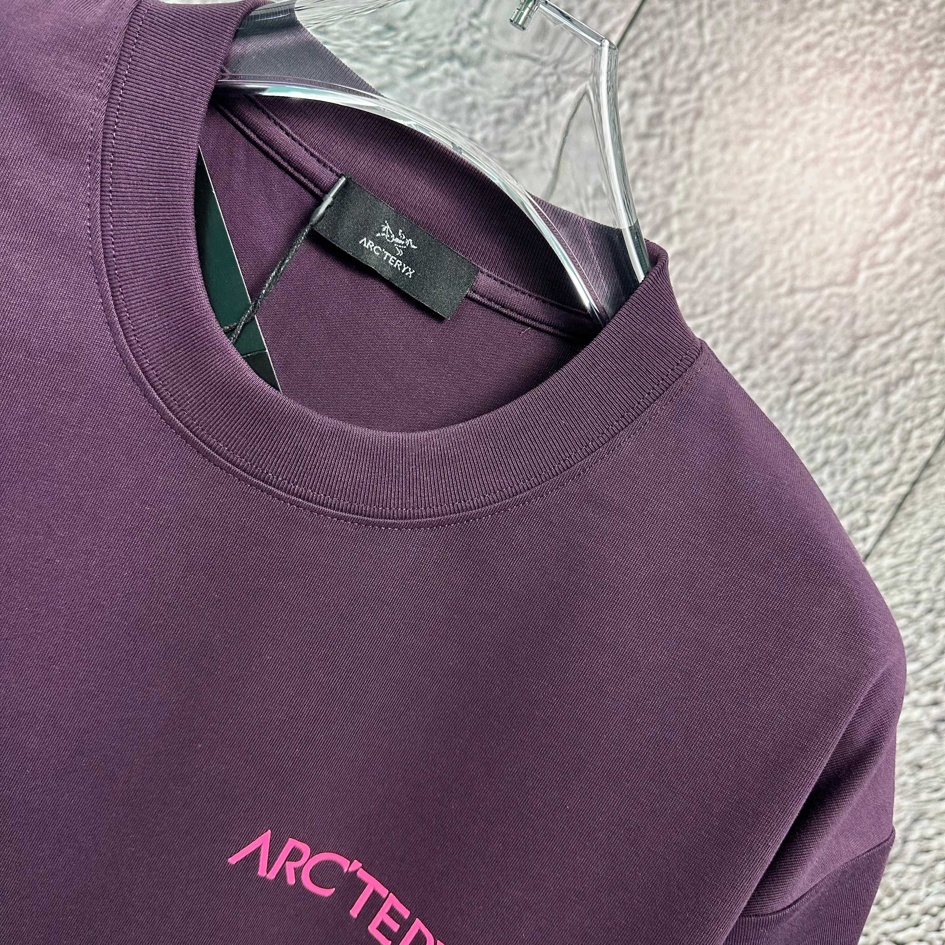 LuxluxHouse Best Quality Clothes T-shirt Arcteryx