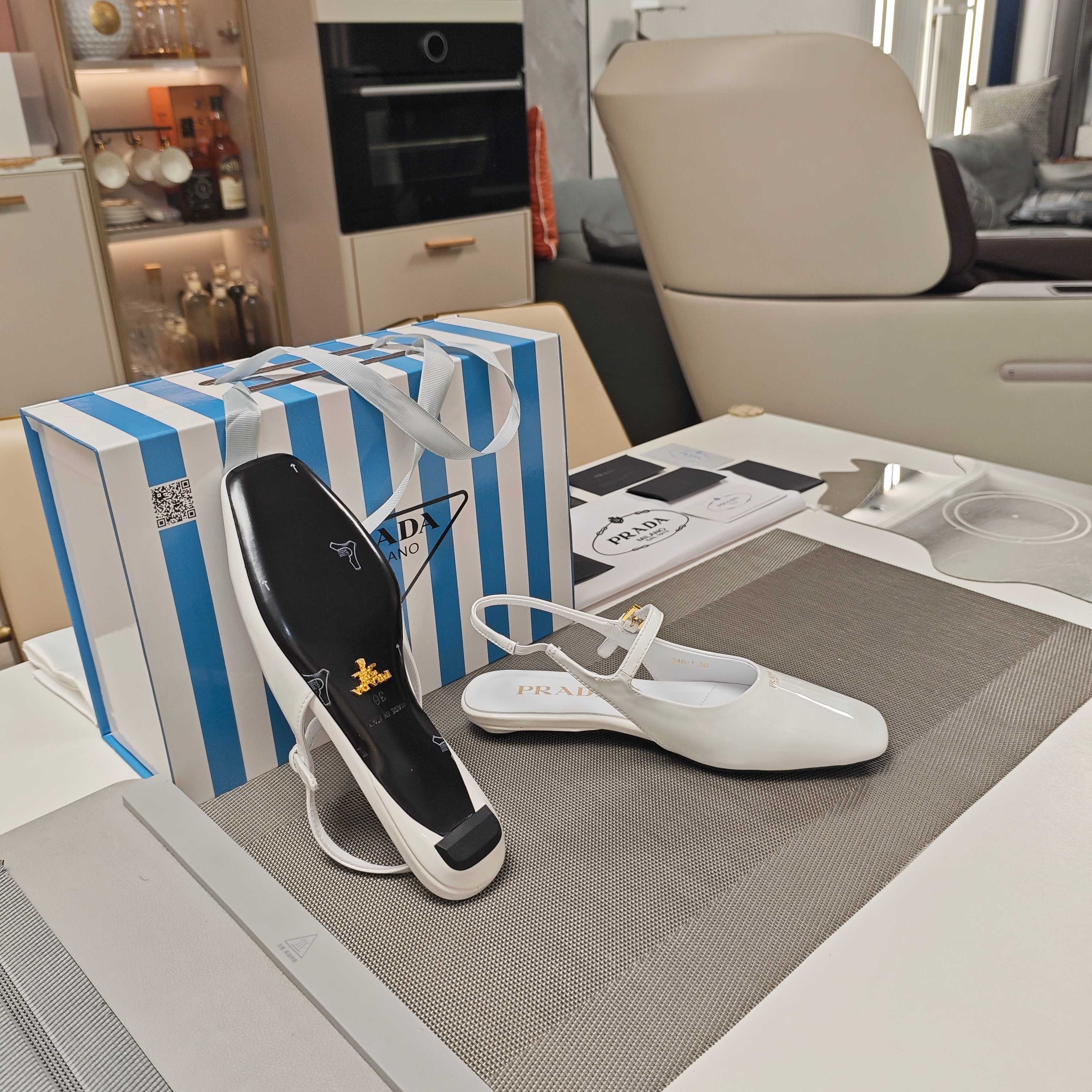 LuxluxHouse Best Quality Women Shoes Prada