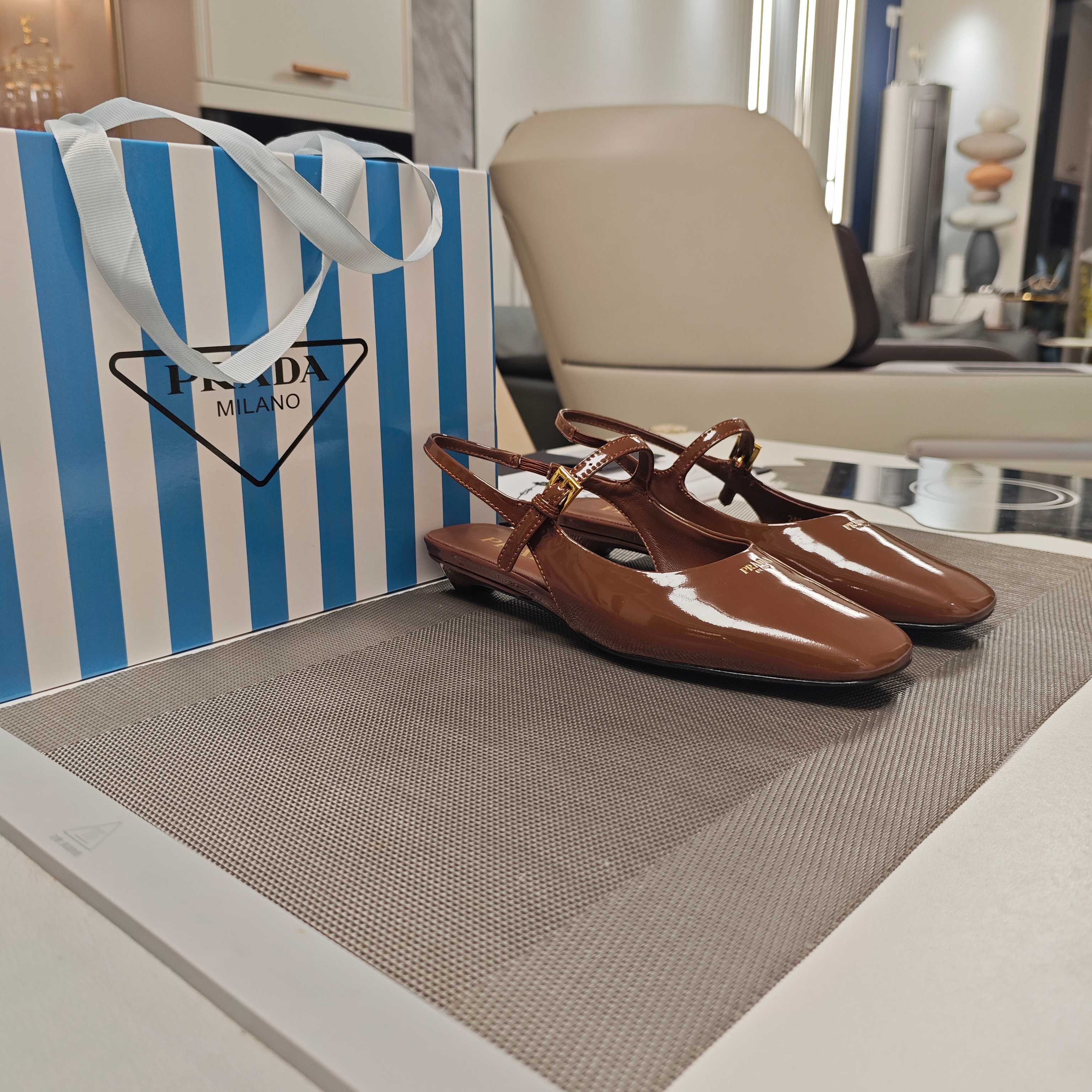 LuxluxHouse Best Quality Women Shoes Prada