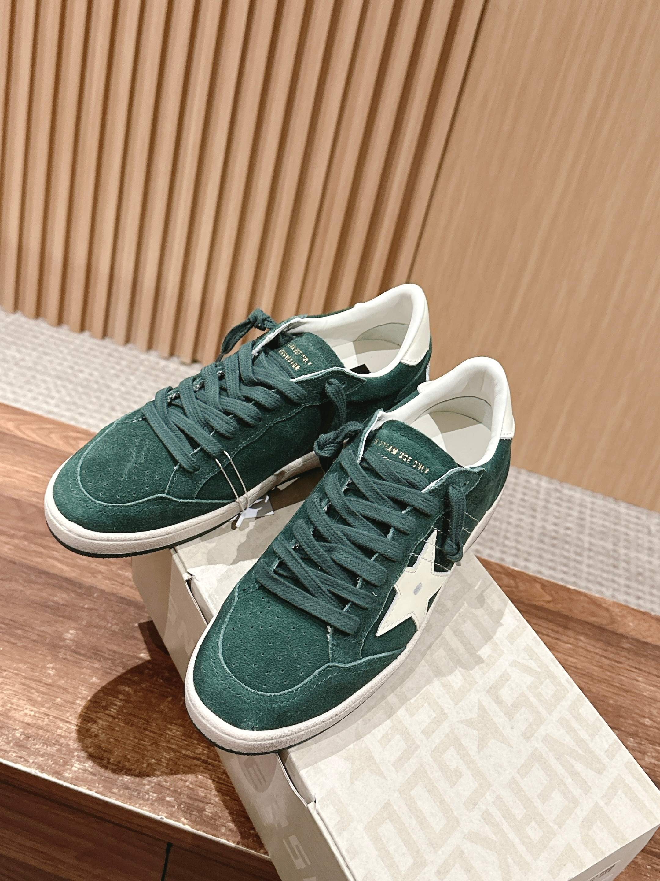 LuxluxHouse Best Quality Shoes Golden Goose