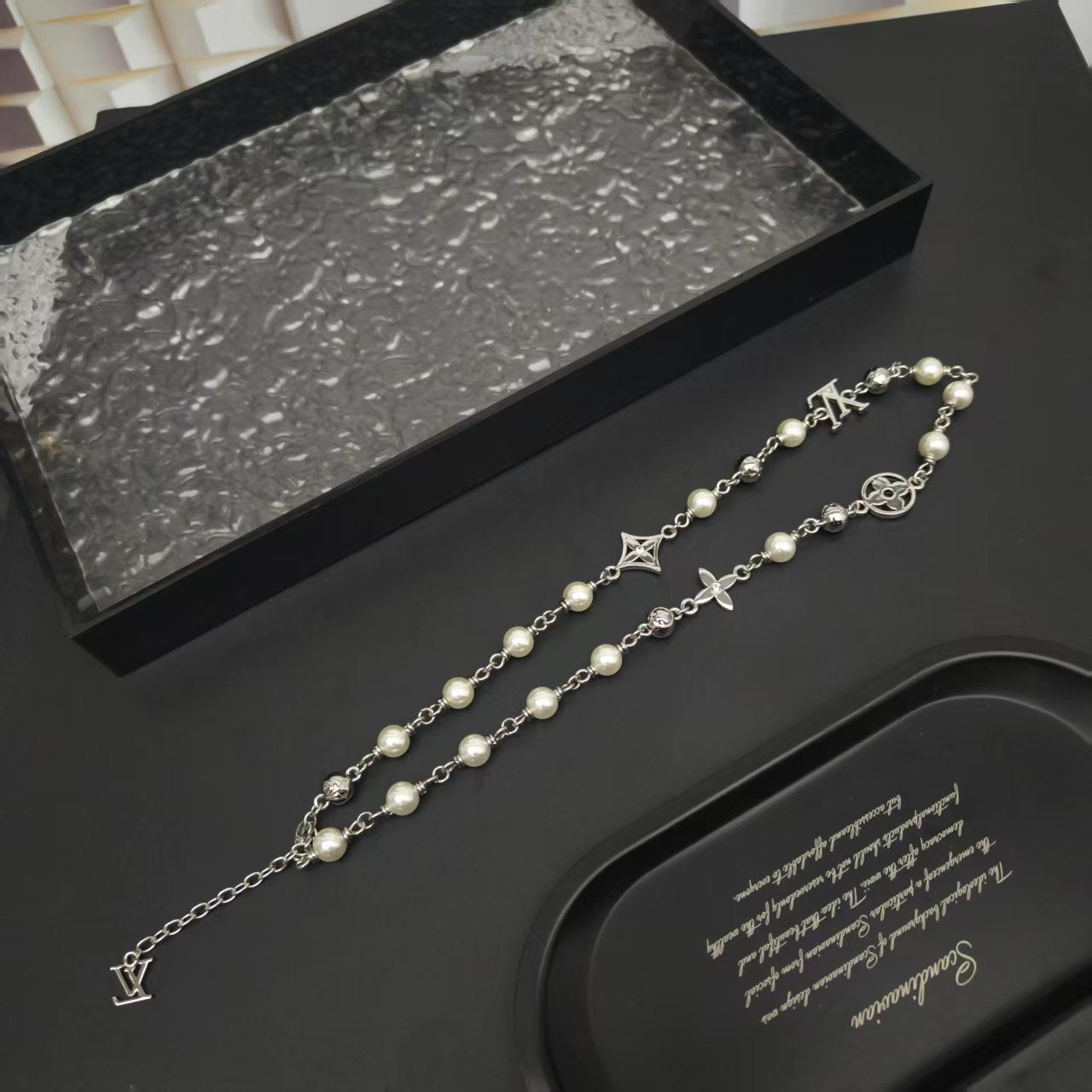 LuxluxHouse Best Quality Accessories Necklace Bracelet Louis Vuitton