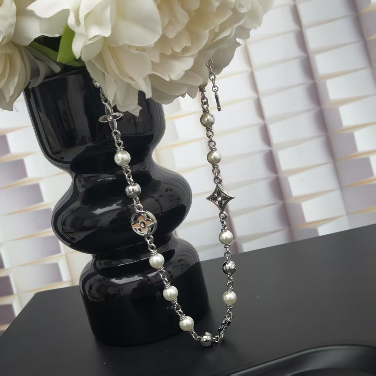 LuxluxHouse Best Quality Accessories Necklace Bracelet Louis Vuitton