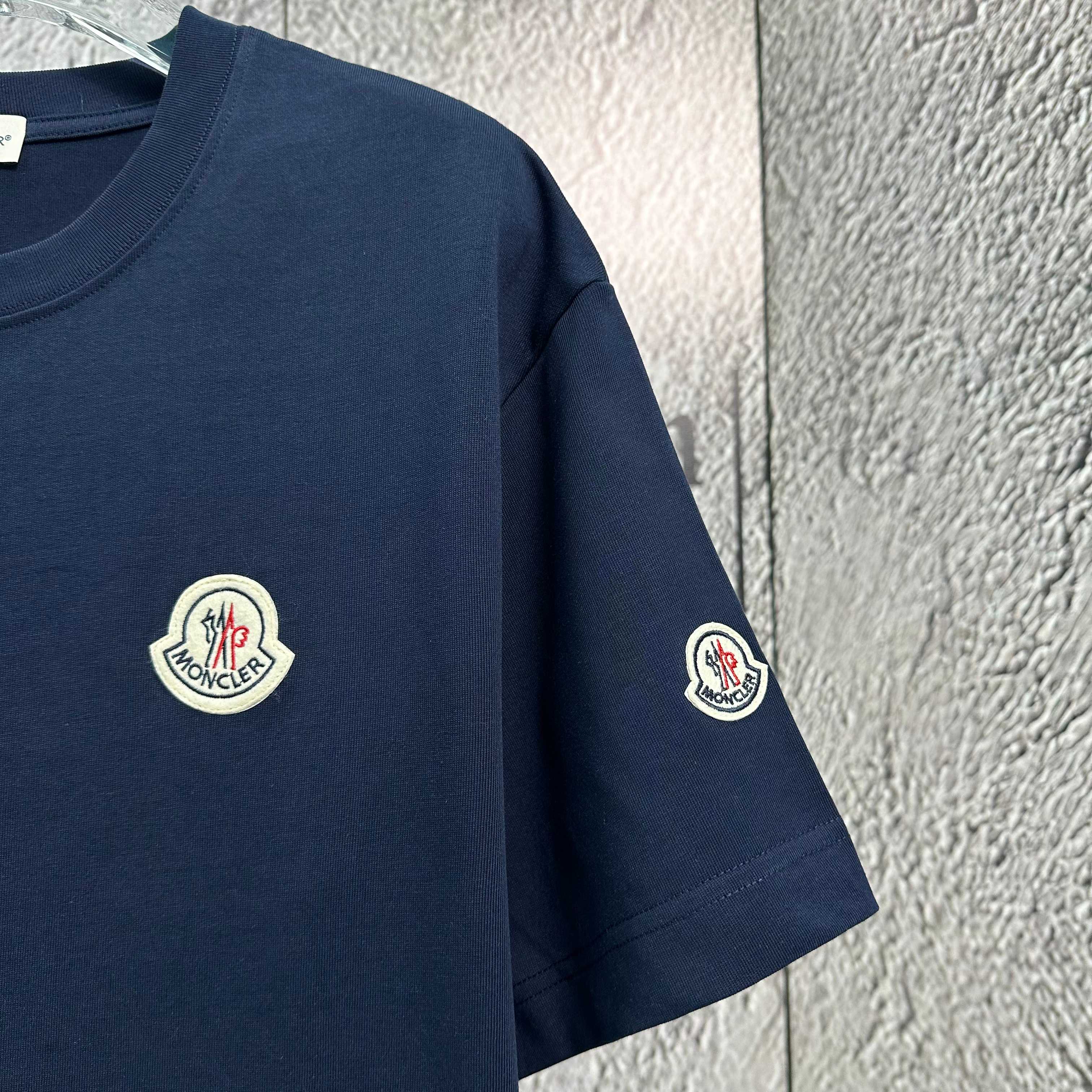 LuxluxHouse Best Quality Clothes T-shirt Moncler