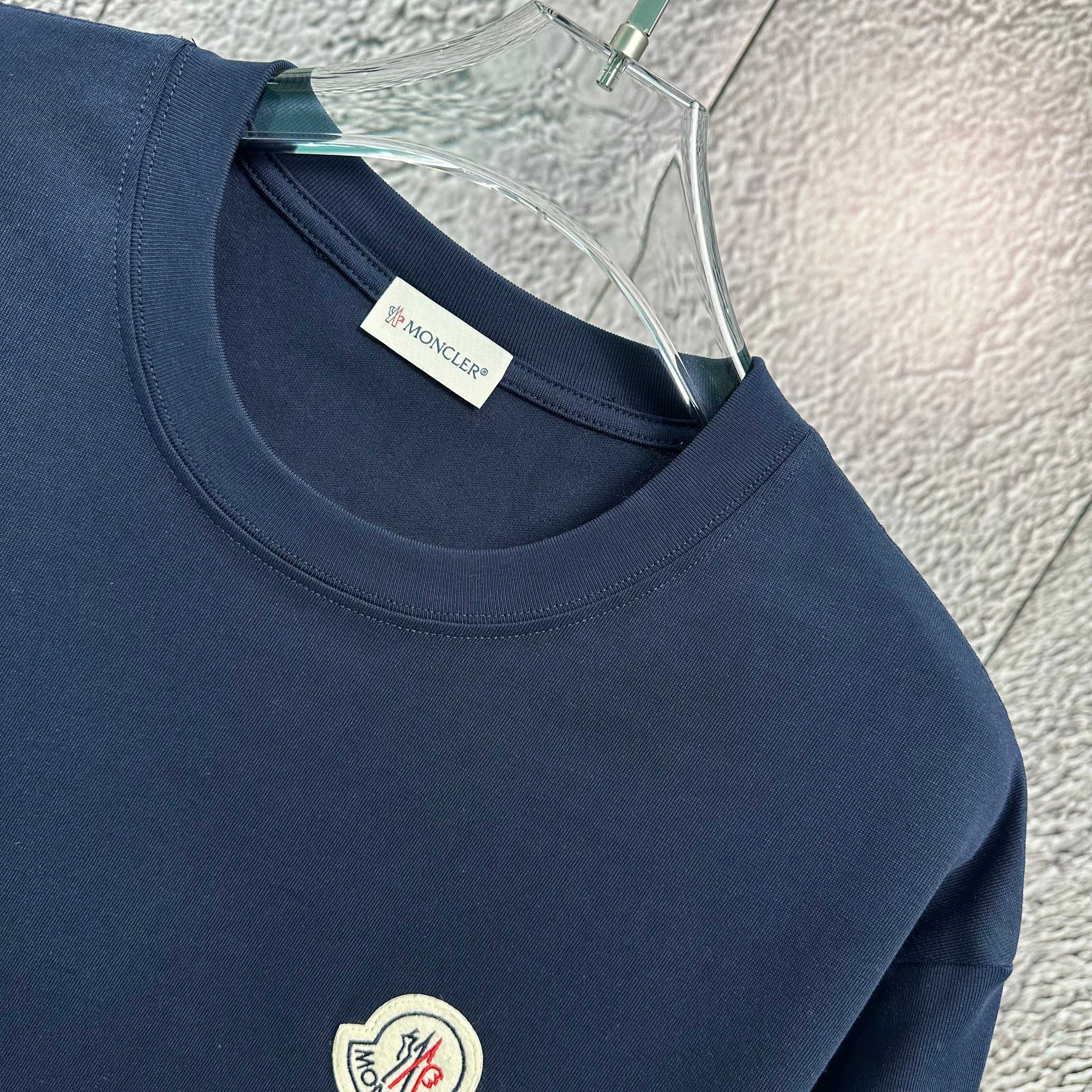 LuxluxHouse Best Quality Clothes T-shirt Moncler