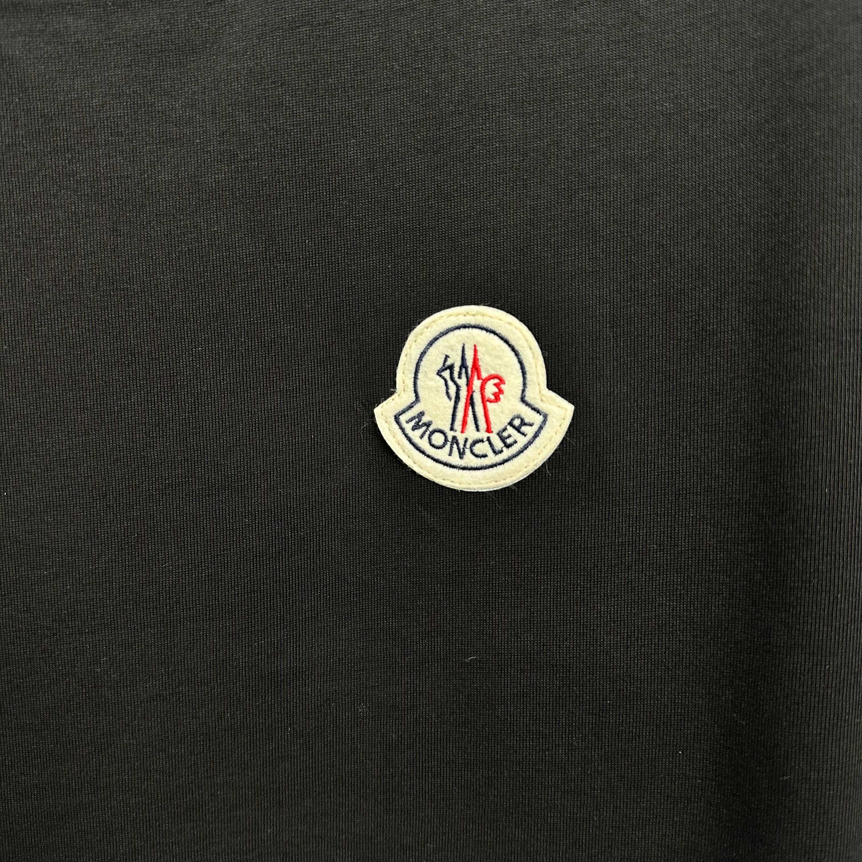 LuxluxHouse Best Quality Clothes T-shirt Moncler