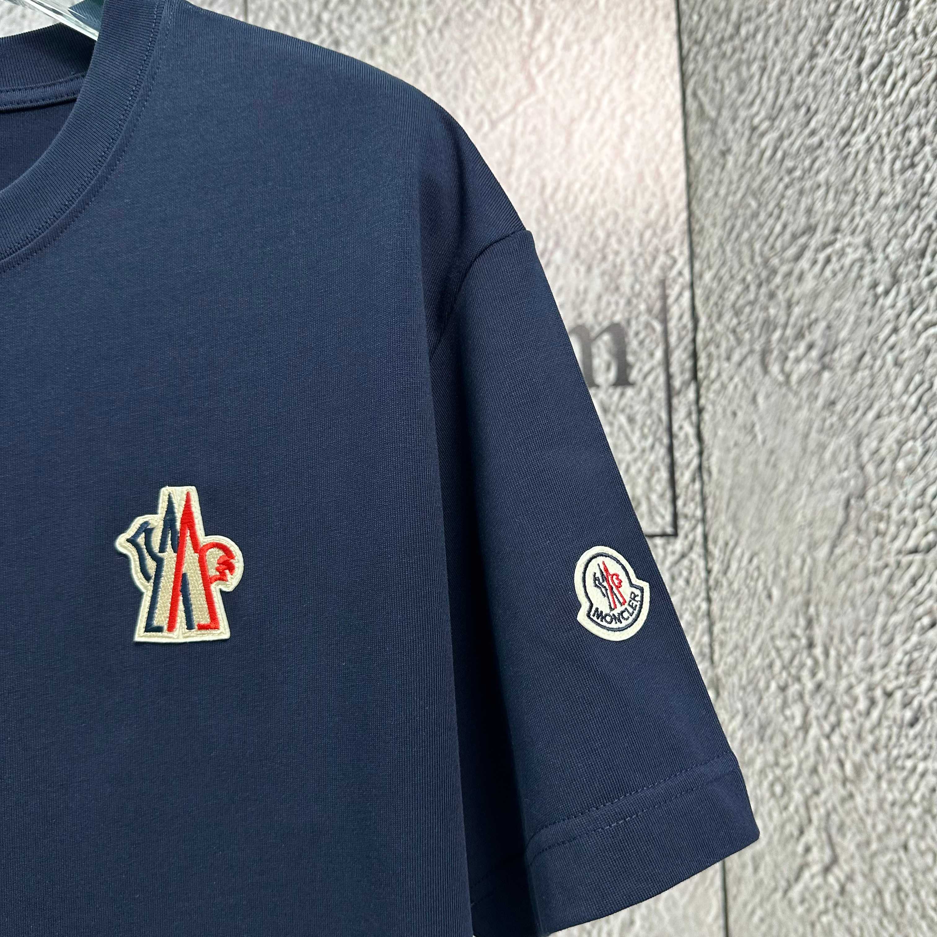 LuxluxHouse Best Quality Clothes T-shirt Moncler