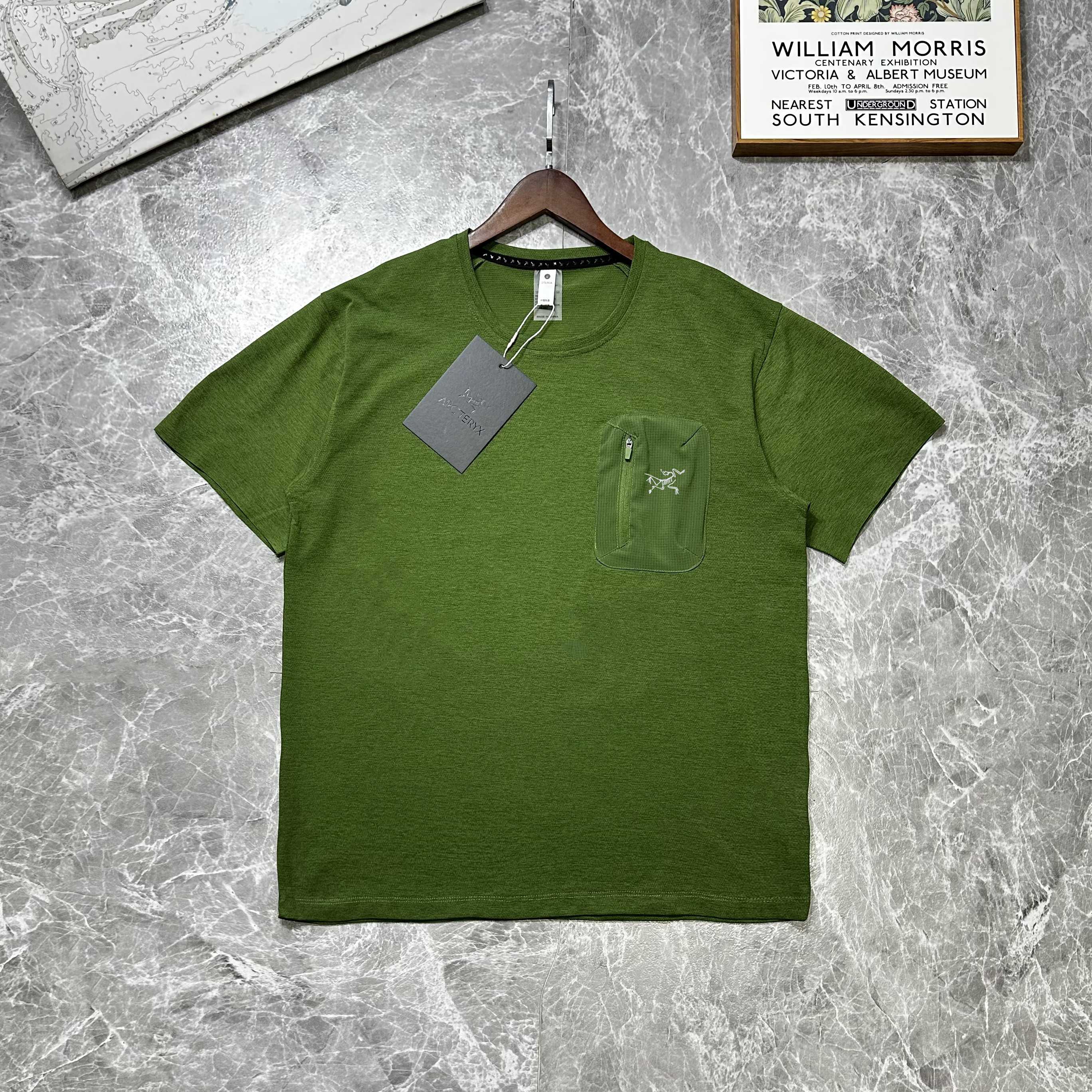 LuxluxHouse Best Quality Clothes T-shirt Arcteryx