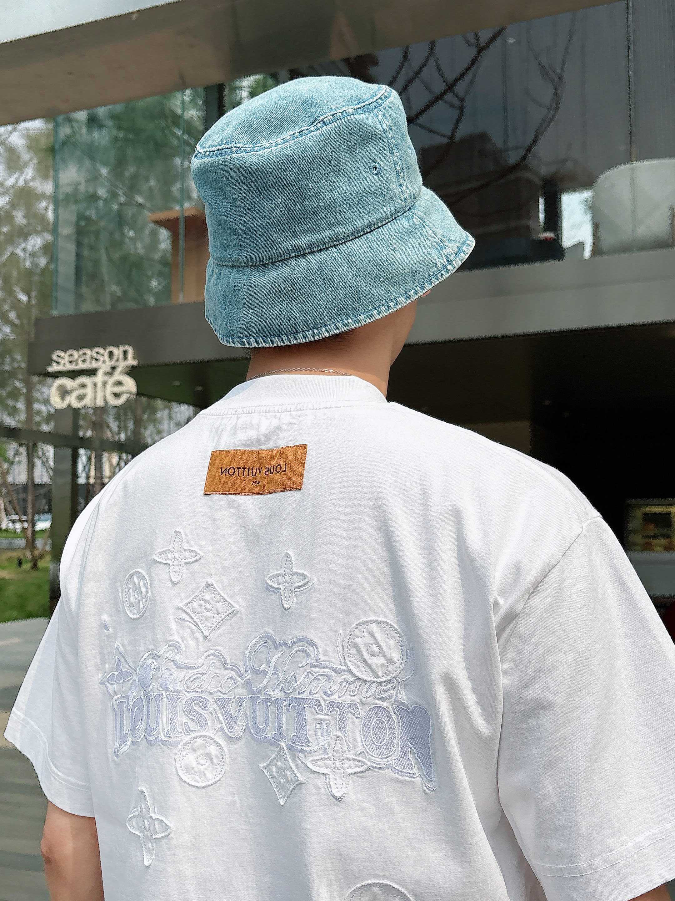 LuxluxHouse Best Quality Clothes T-shirt Louis Vuitton