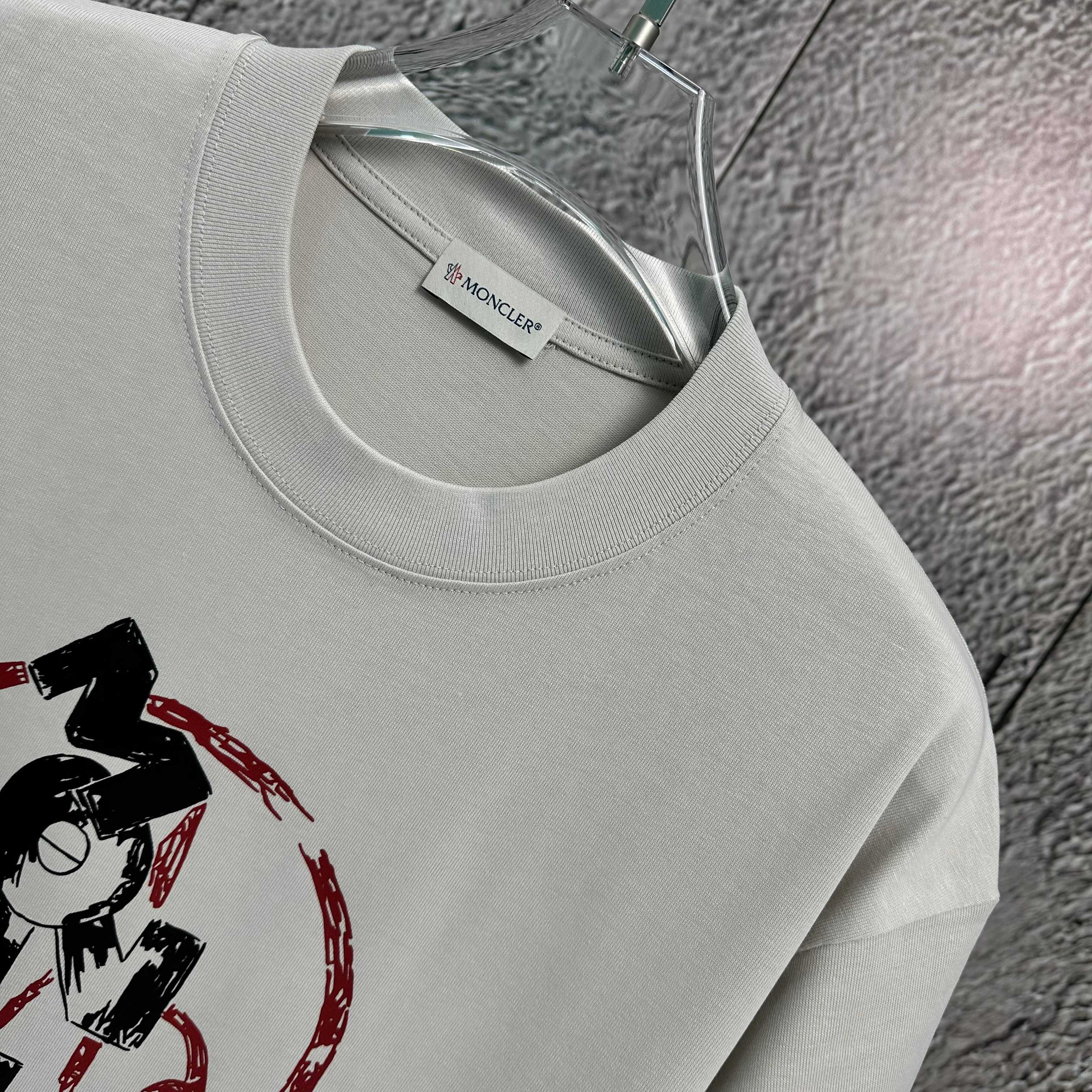 LuxluxHouse Best Quality Clothes T-shirt Moncler
