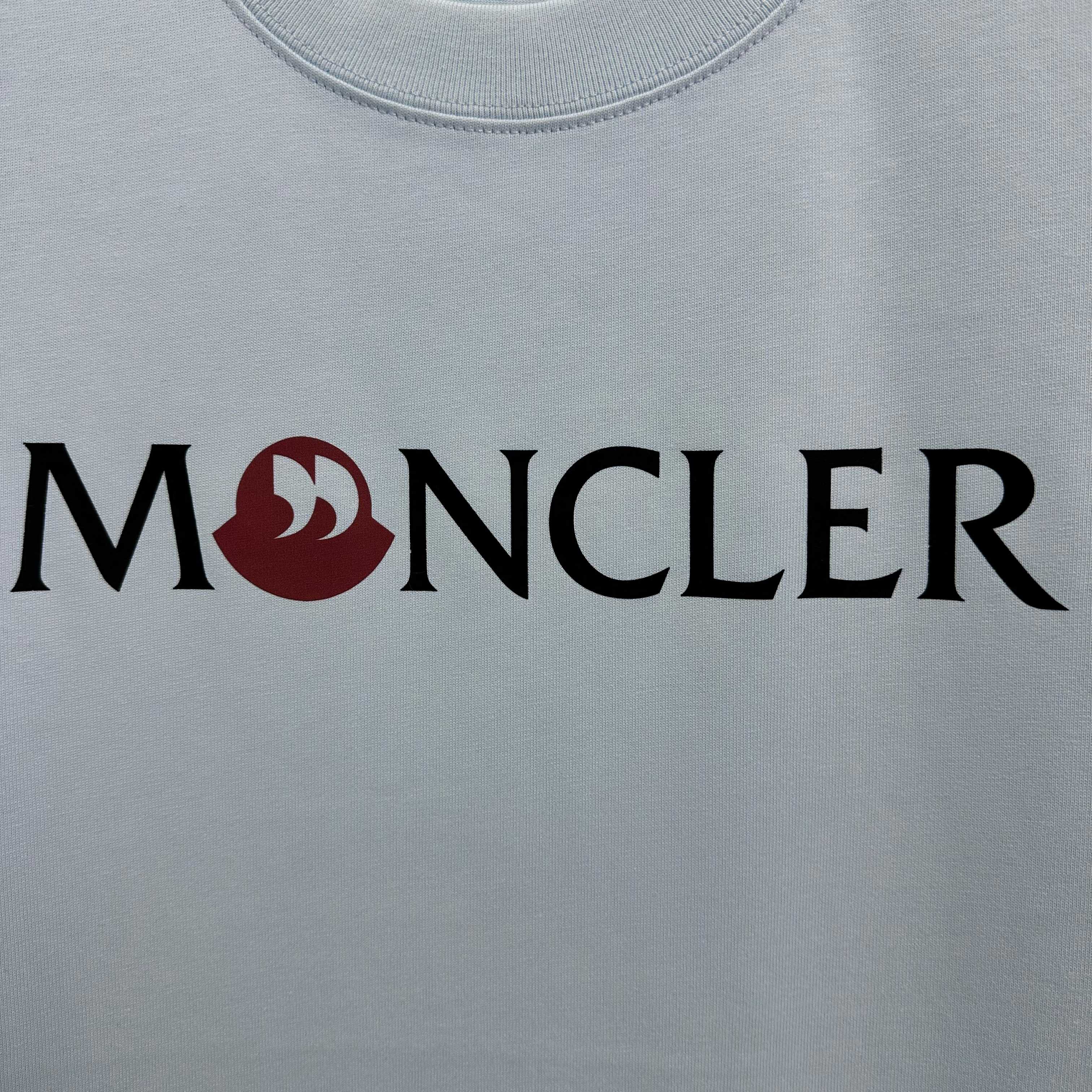 LuxluxHouse Best Quality Clothes T-shirt Moncler