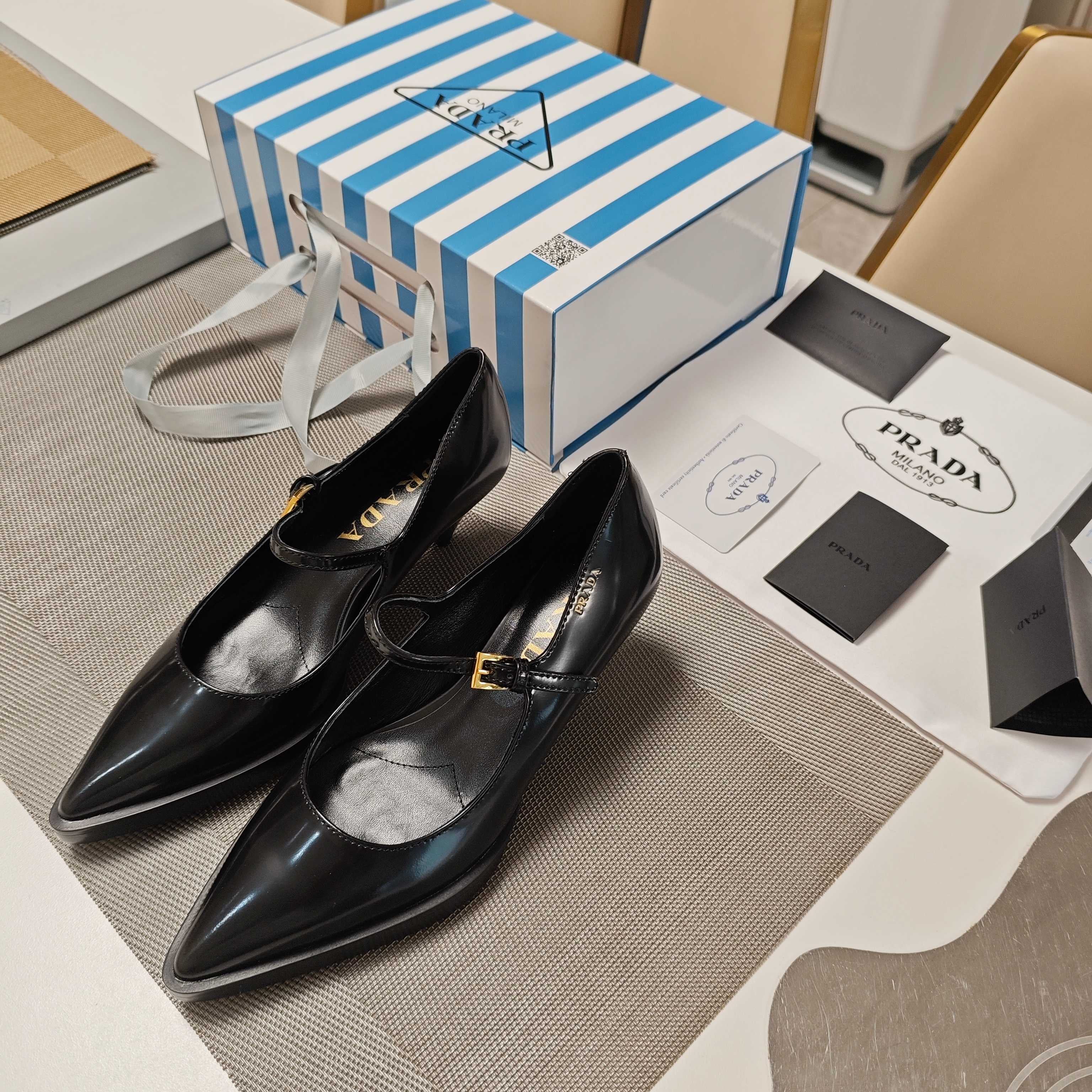 LuxluxHouse Best Quality Women Shoes Prada
