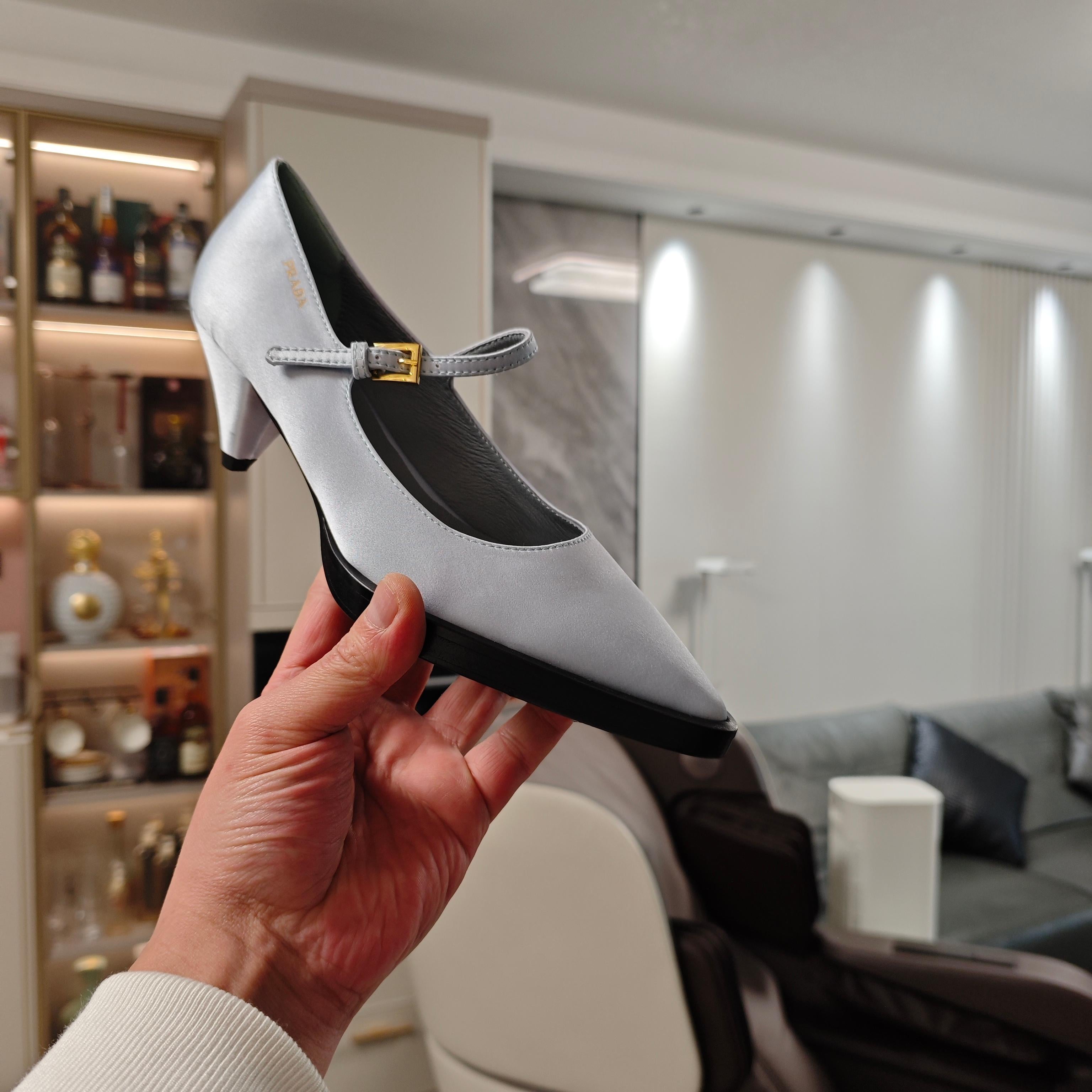 LuxluxHouse Best Quality Women Shoes Prada